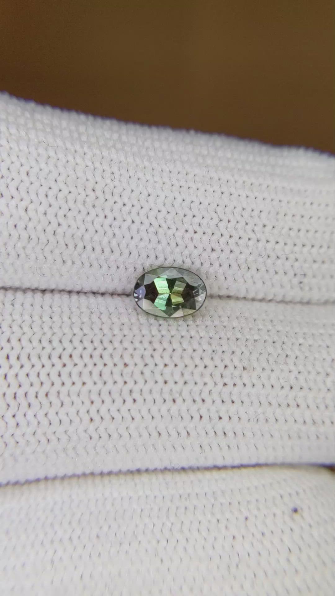 0.64 Ct. Alexandrite from Ceylon (Sri Lanka) Size Video