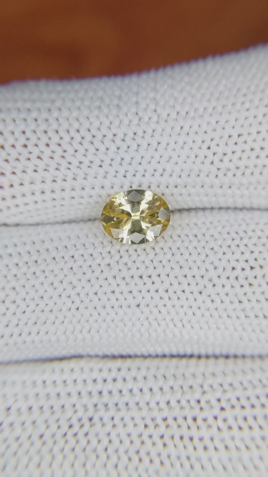 1.42 Ct. Zircon from Ceylon (Sri Lanka) Size Video