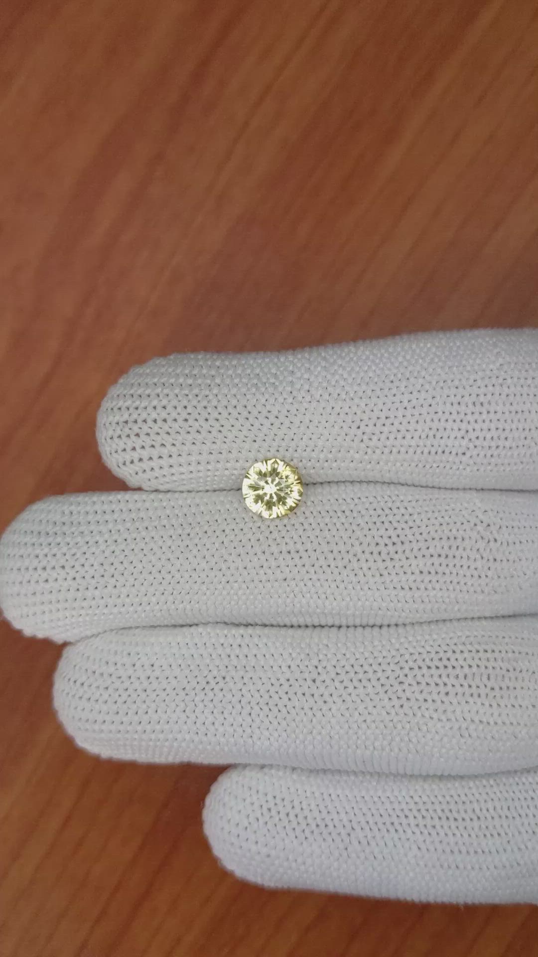 1.63 Ct. Zircon from Ceylon (Sri Lanka) Size Video