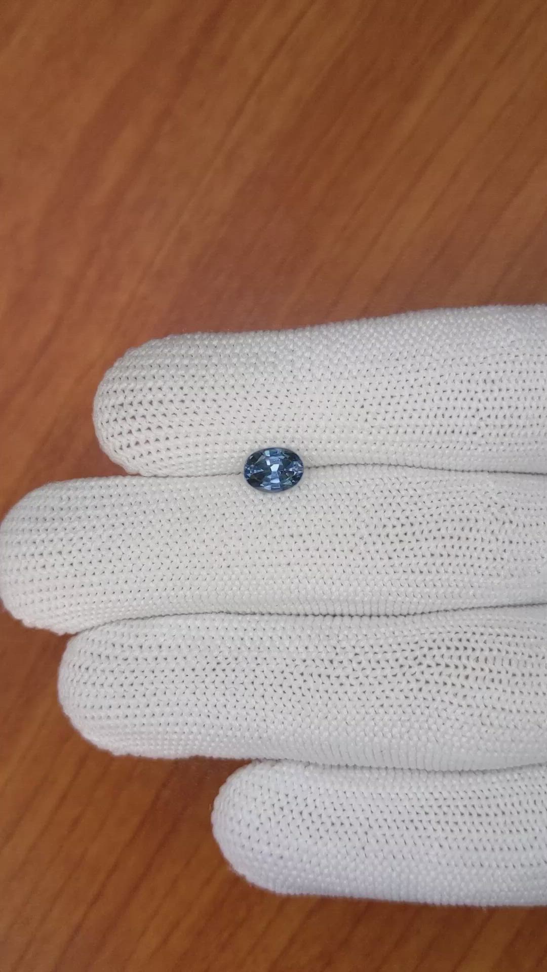 1.02 Ct. Spinel from Ceylon (Sri Lanka) Size Video
