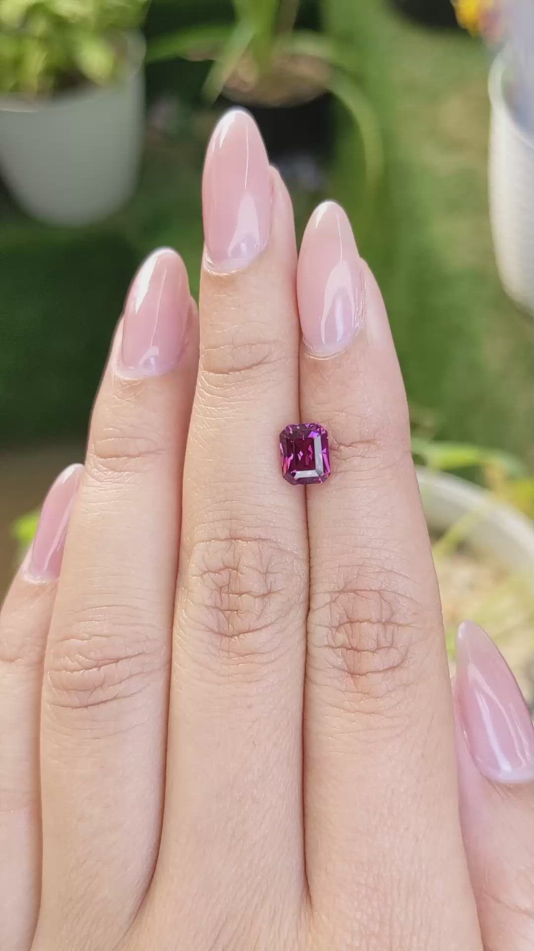 1.97 Ct. Spinel from Ceylon (Sri Lanka) Size Video