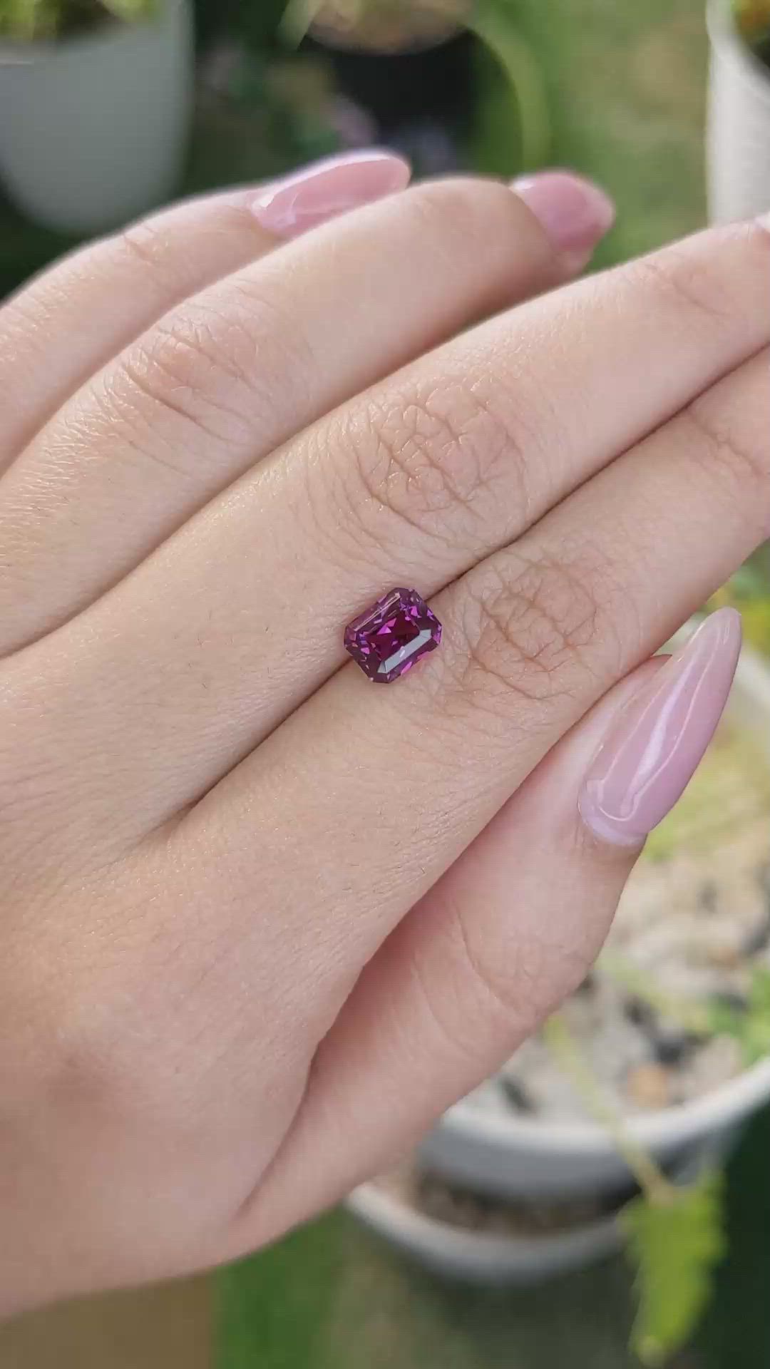 1.97 Ct. Spinel from Ceylon (Sri Lanka) Size Video
