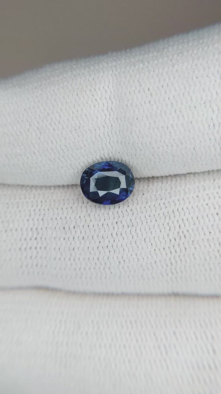 1.74 Ct. Spinel from Ceylon (Sri Lanka) Size Video