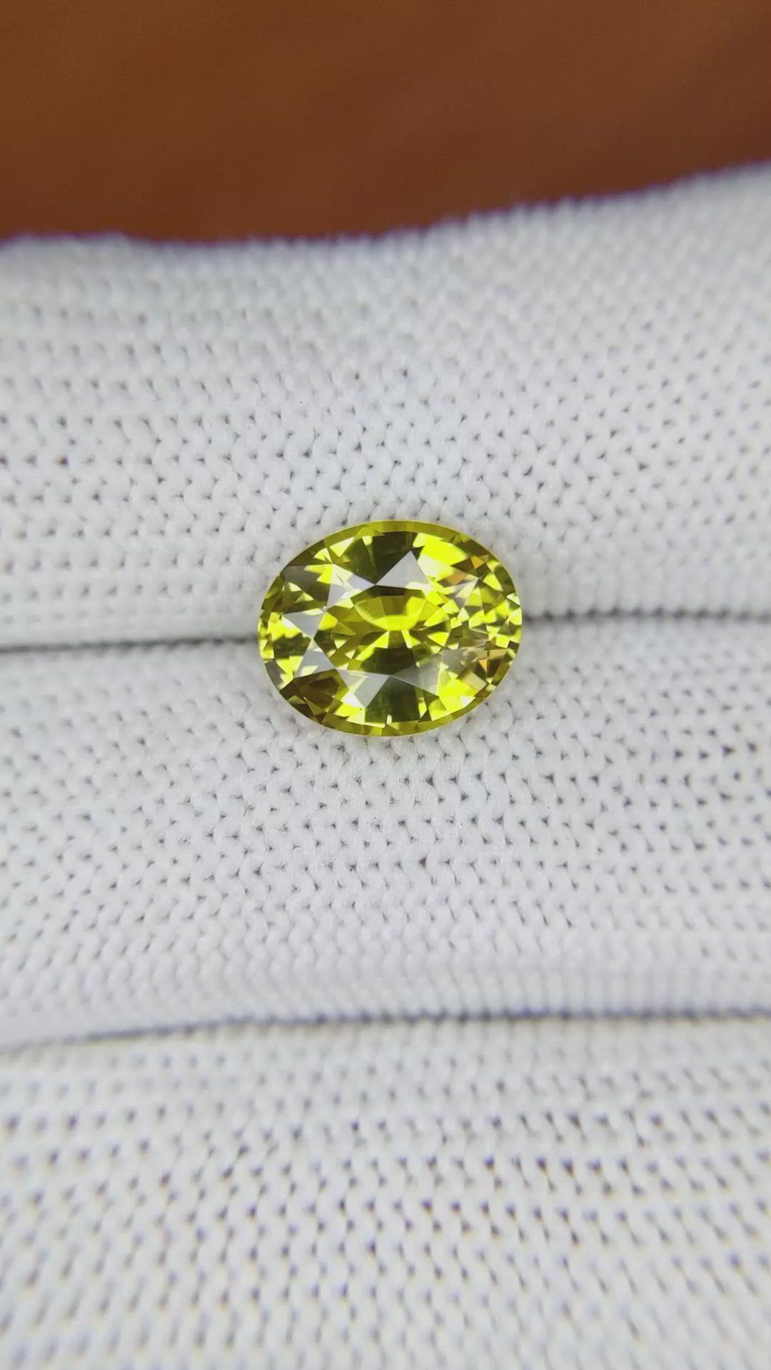 3.58 Ct. Chrysoberyl from Ceylon (Sri Lanka) Size Video