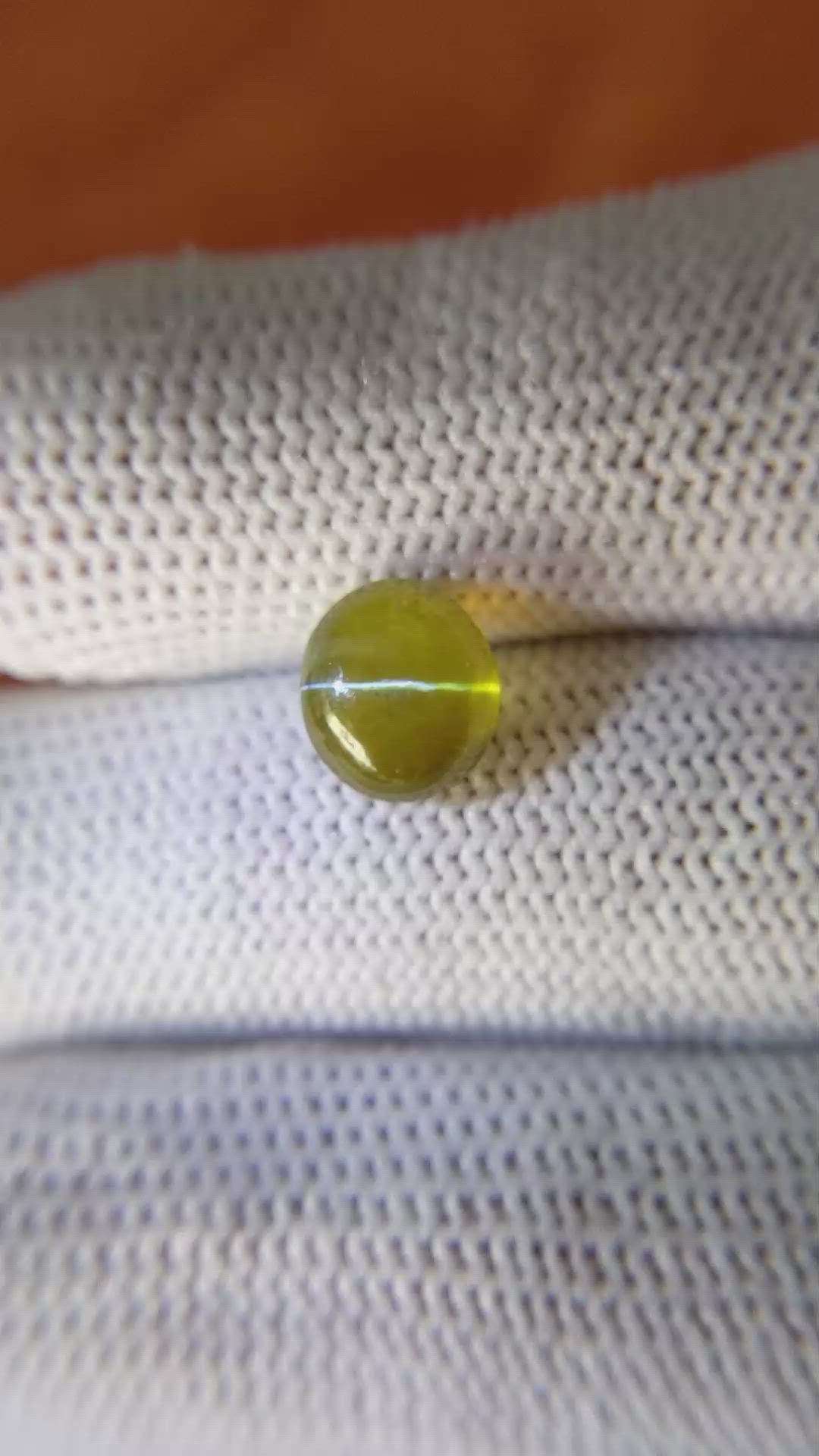 3.60 Ct. Cabochon Chrysoberyl from Ceylon (Sri Lanka) Size Video