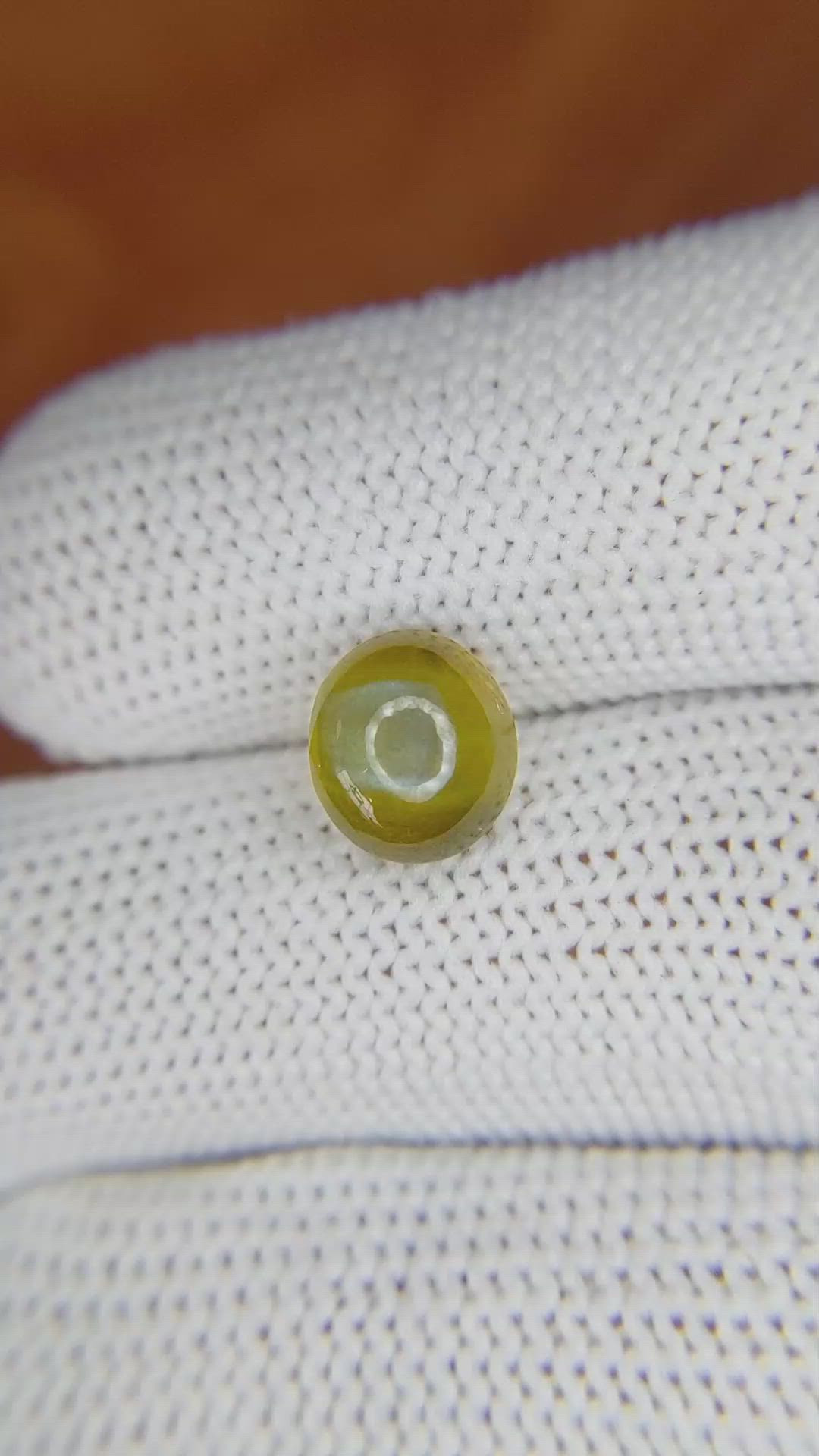 3.60 Ct. Cabochon Chrysoberyl from Ceylon (Sri Lanka) Size Video