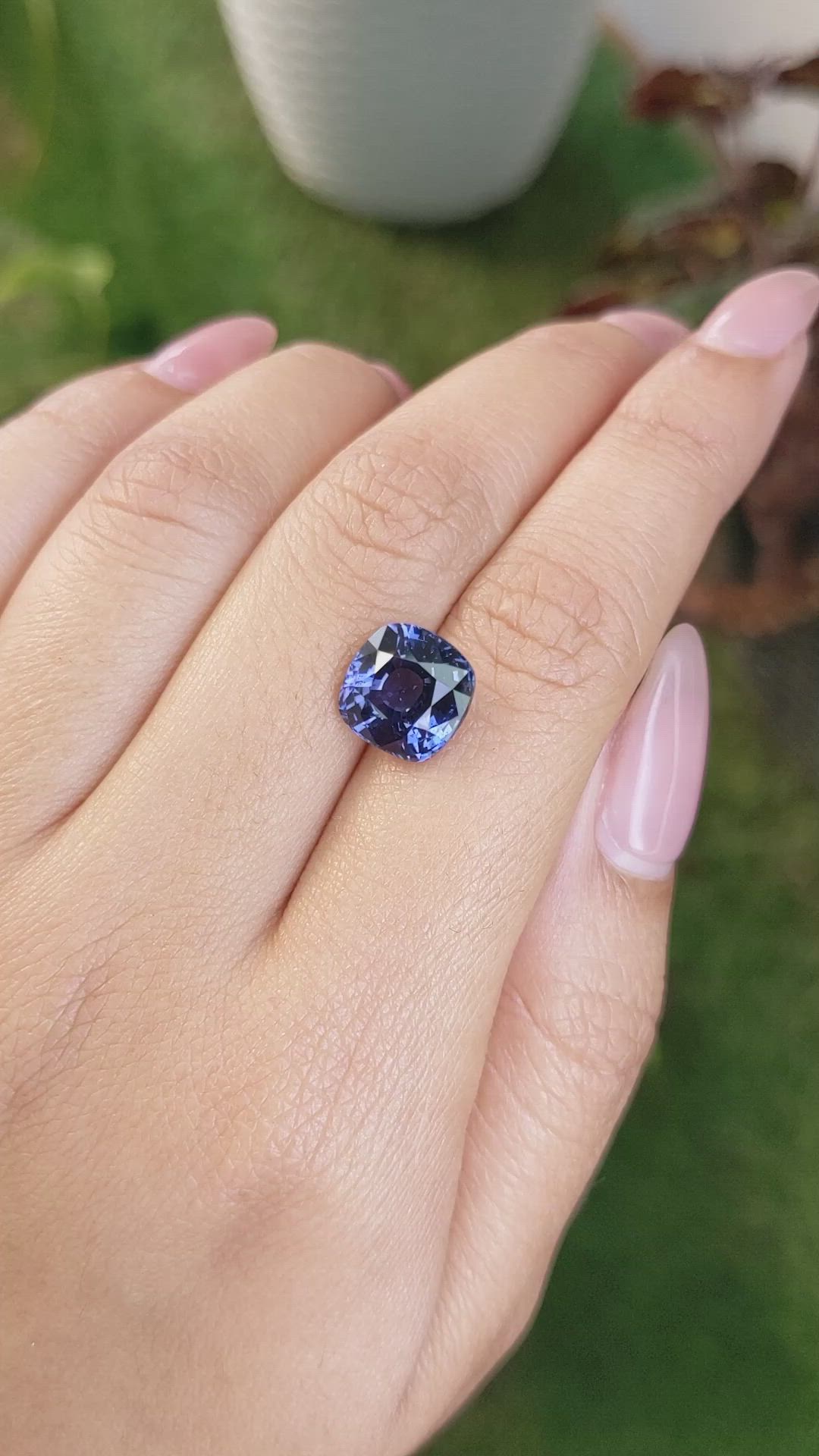 5.23 Ct. Spinel from Ceylon (Sri Lanka) Size Video