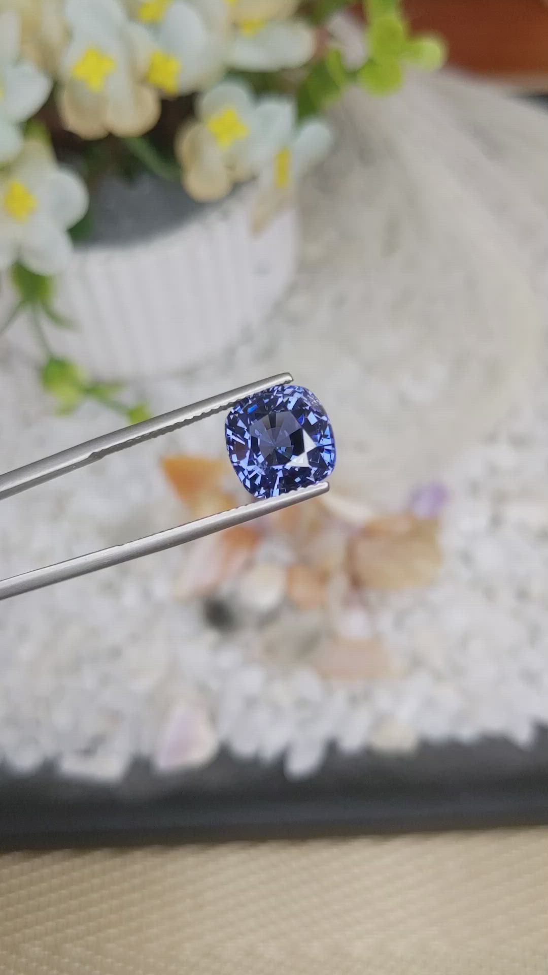 5.23 Ct. Spinel from Ceylon (Sri Lanka) Size Video