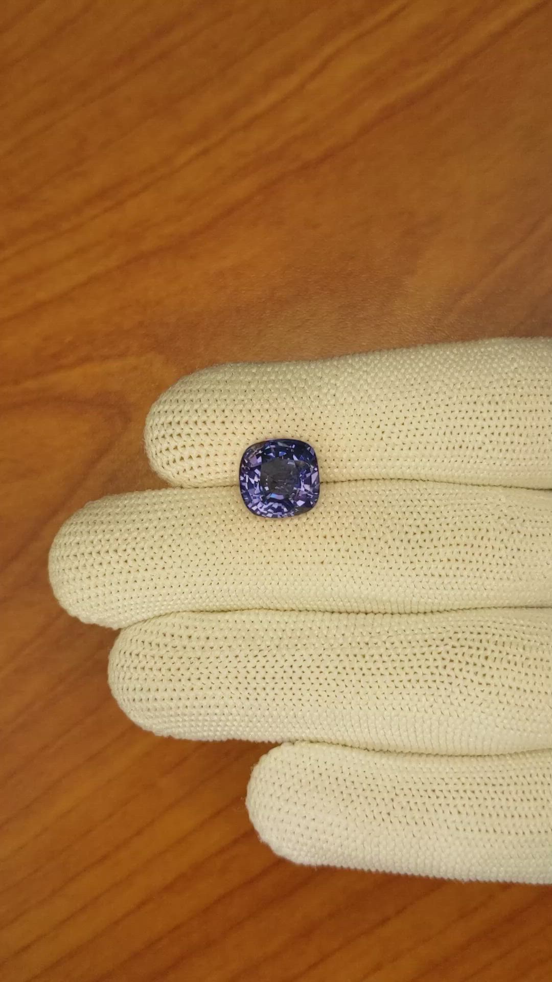 5.23 Ct. Spinel from Ceylon (Sri Lanka) Size Video