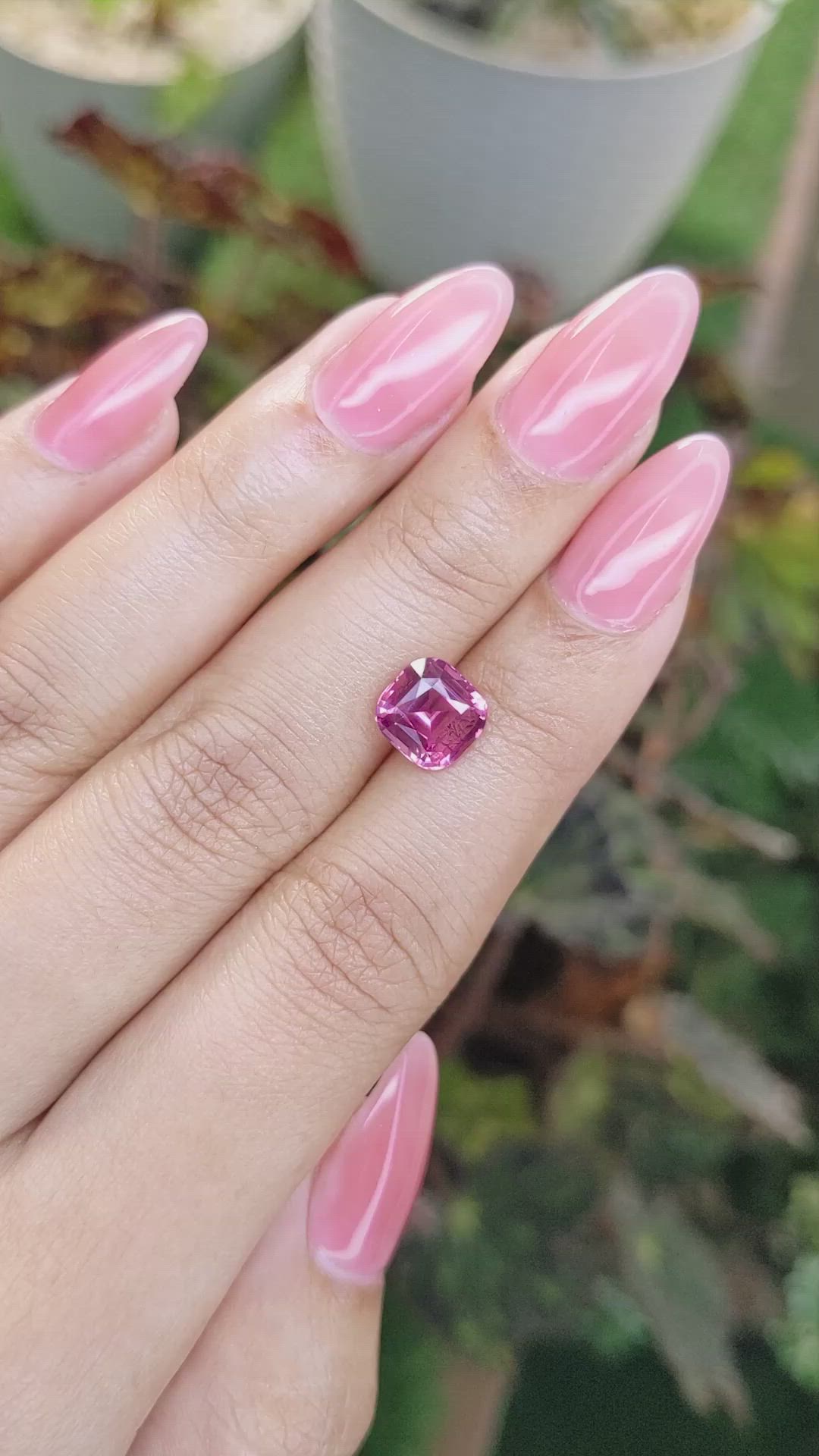 2.57 Ct. Spinel from Ceylon (Sri Lanka) Size Video