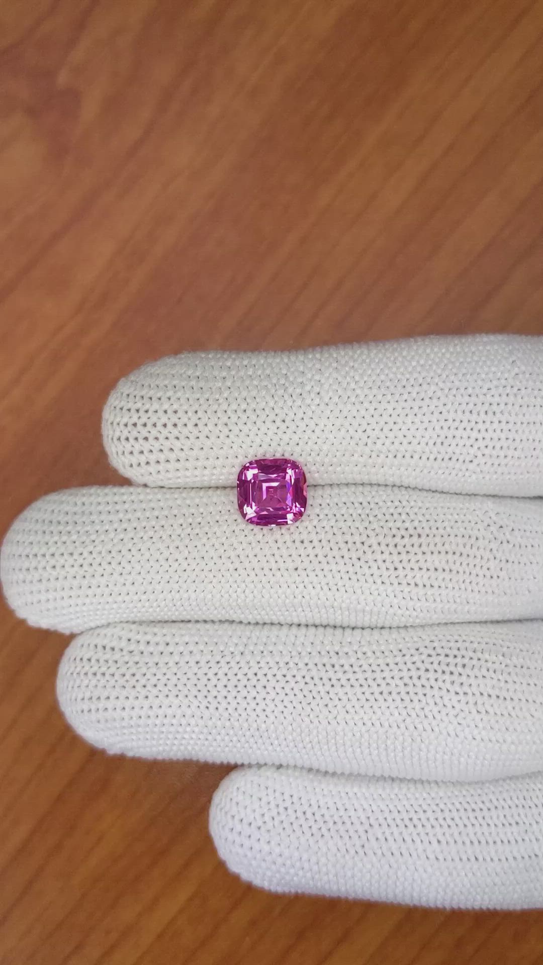 2.57 Ct. Spinel from Ceylon (Sri Lanka) Size Video