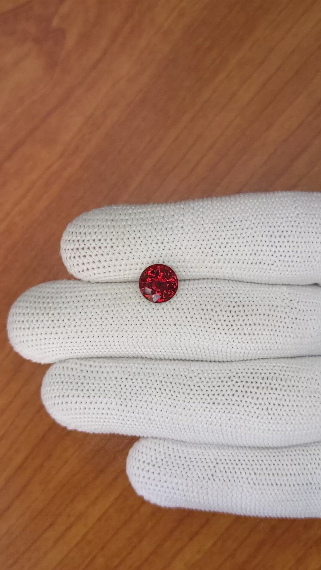 2.49 Ct. Garnet from Ceylon (Sri Lanka) Size Video