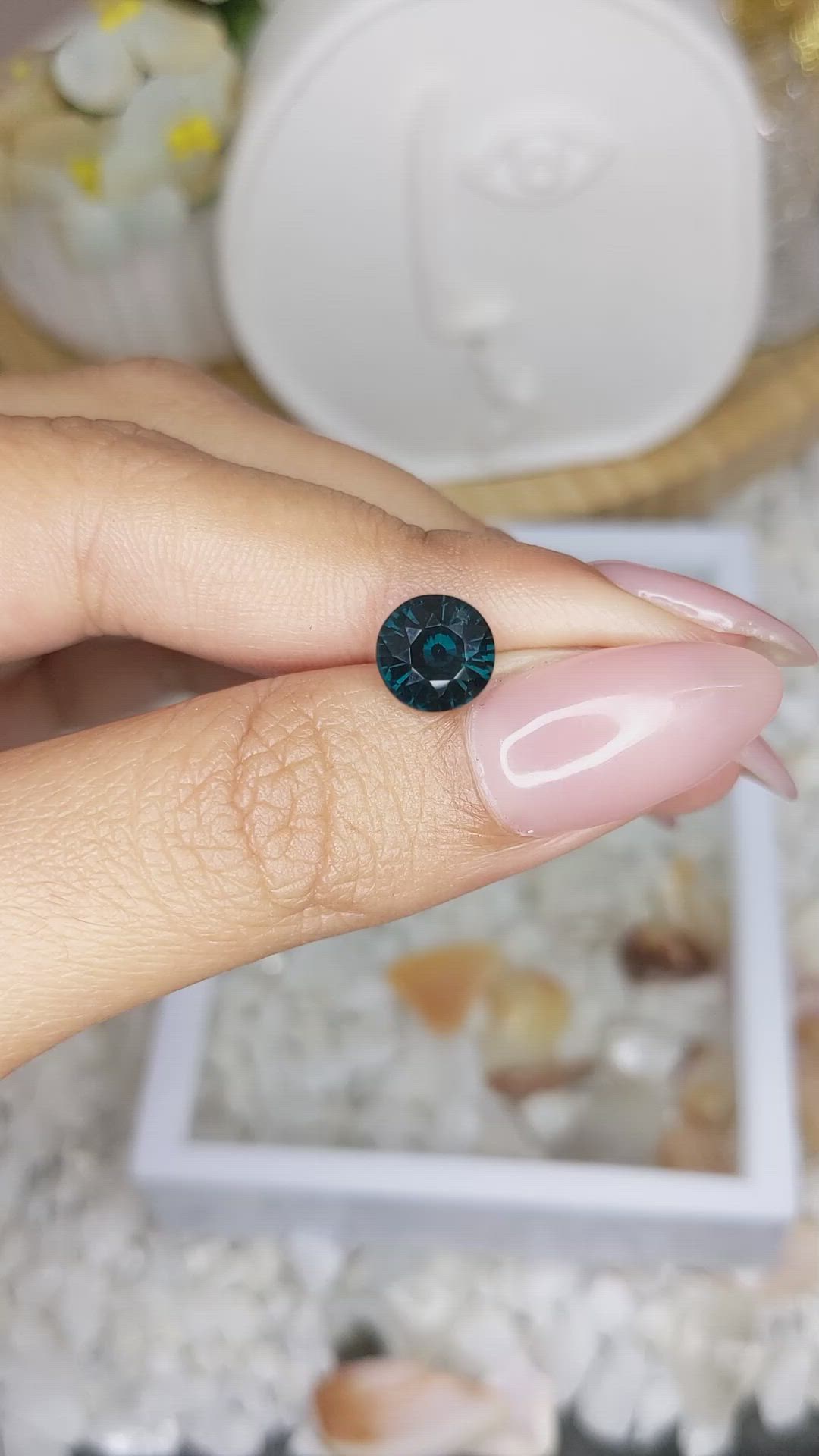 1.91 Ct. Spinel from Ceylon (Sri Lanka) Size Video