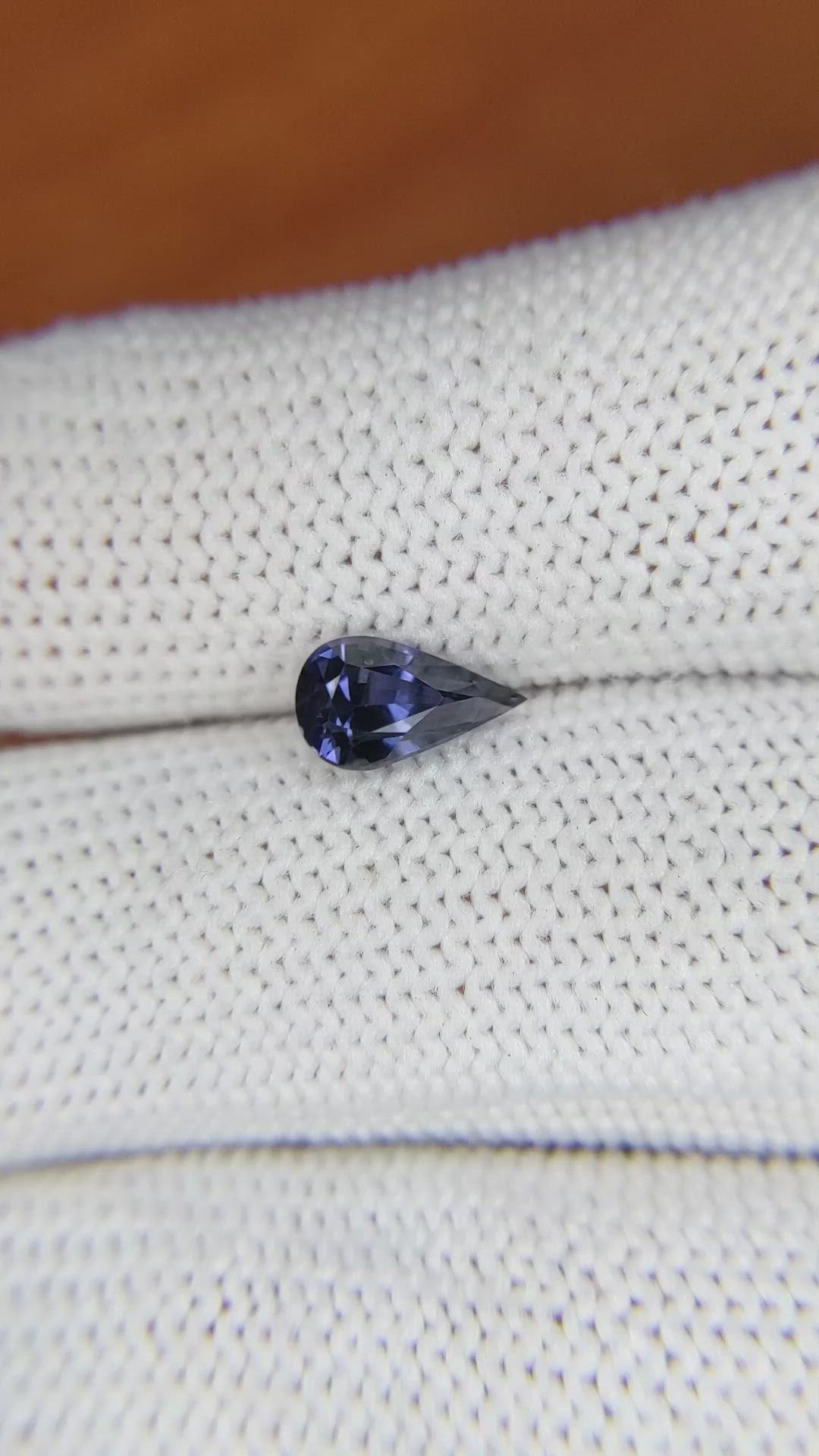 1.18 Ct. Spinel from Ceylon (Sri Lanka) Size Video