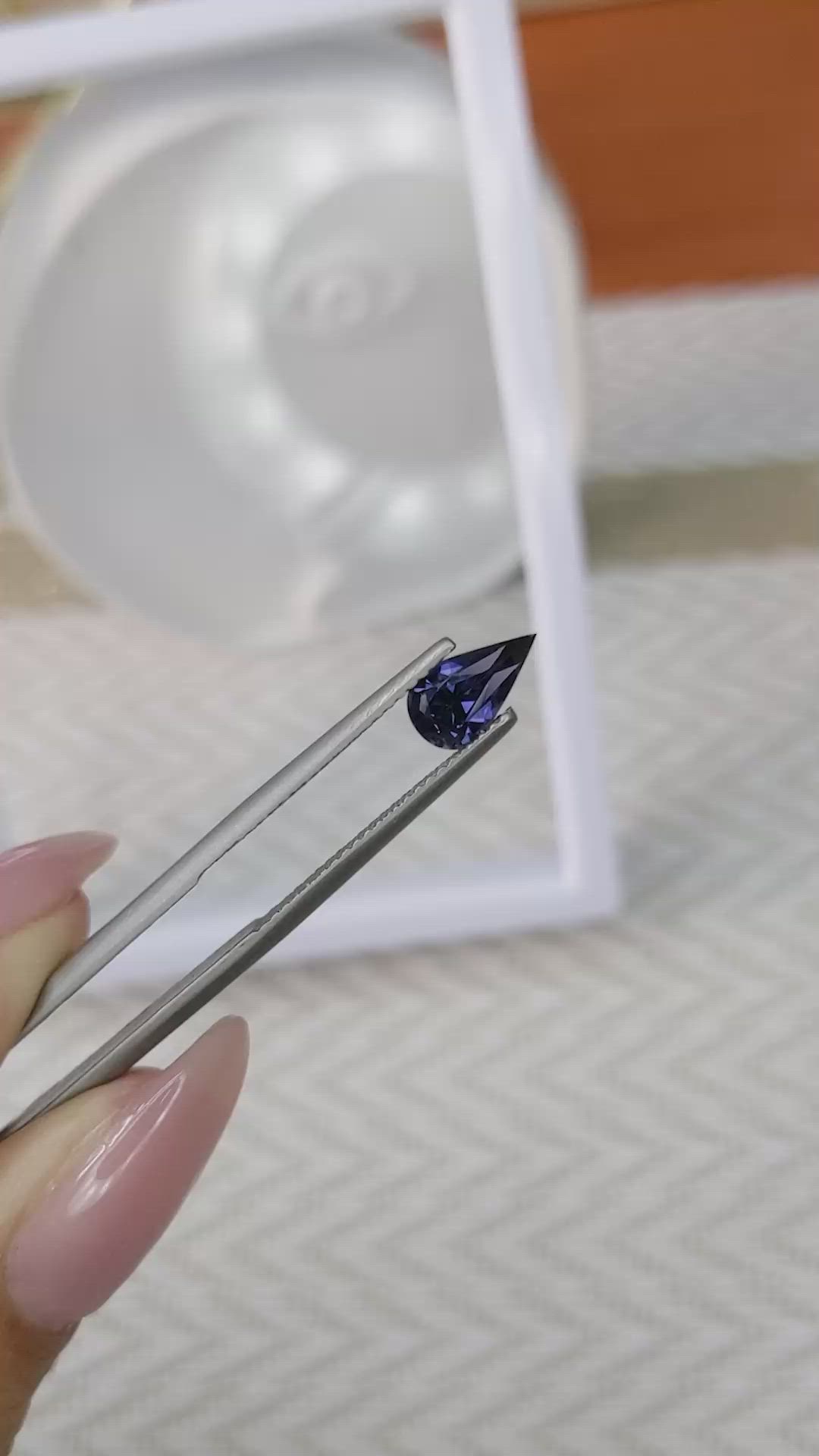 1.18 Ct. Spinel from Ceylon (Sri Lanka) Size Video