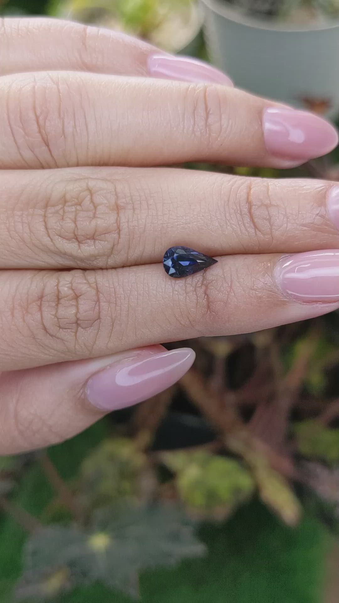 1.18 Ct. Spinel from Ceylon (Sri Lanka) Size Video