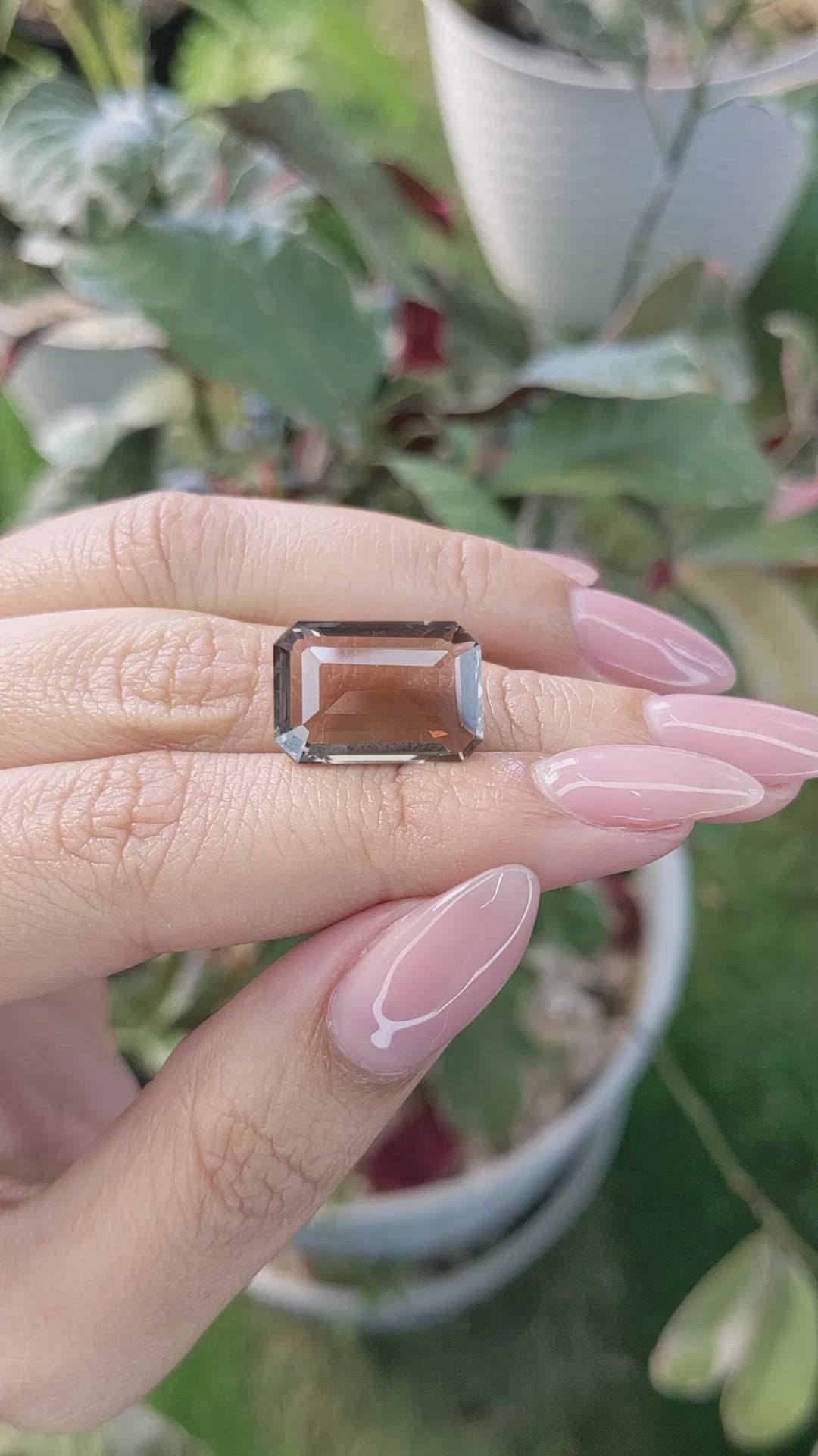 10.31 Ct. Smokey Quartz from Ceylon (Sri Lanka) Size Video