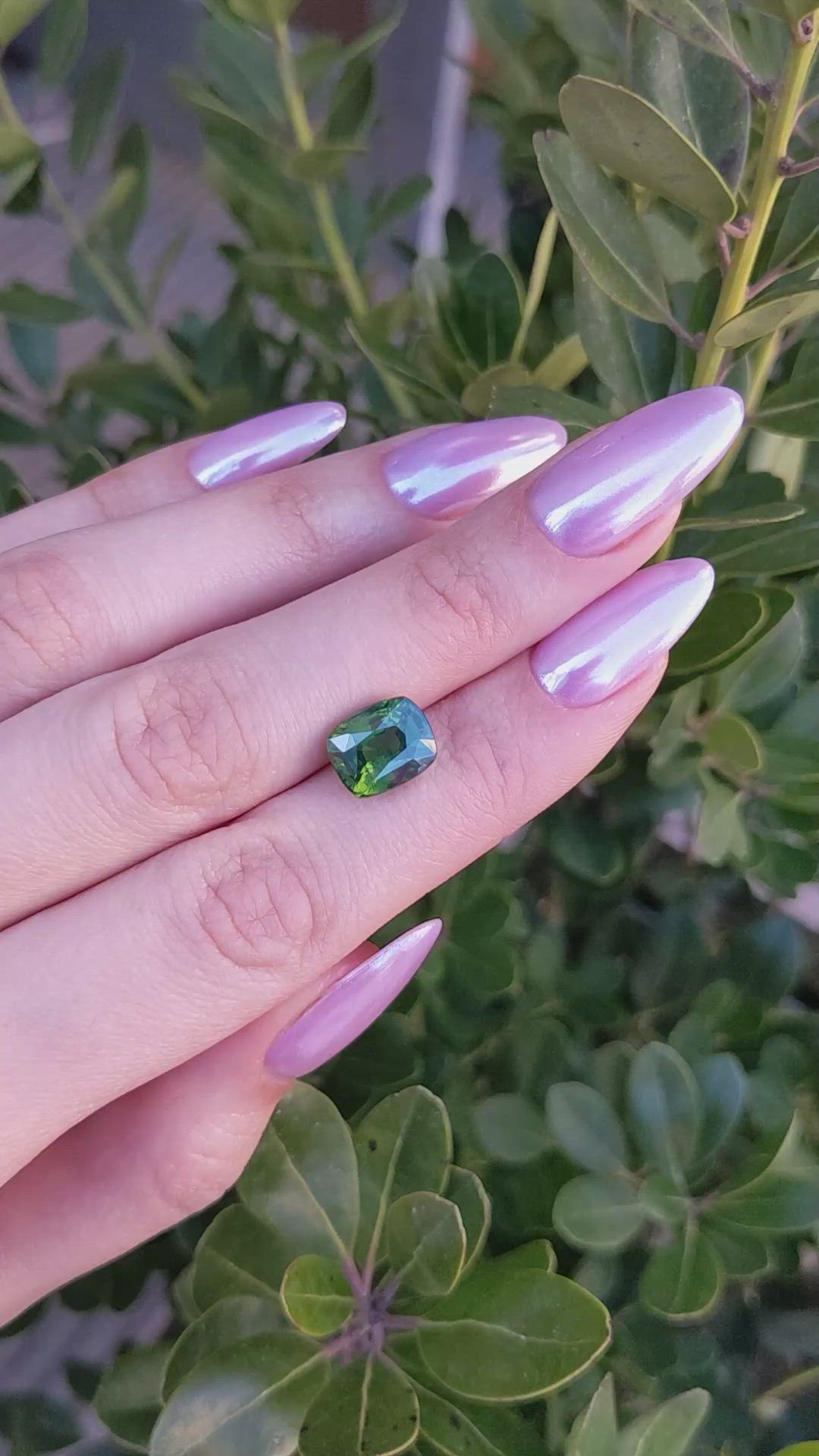 5.50 Ct. Zircon from Ceylon (Sri Lanka) Size Video