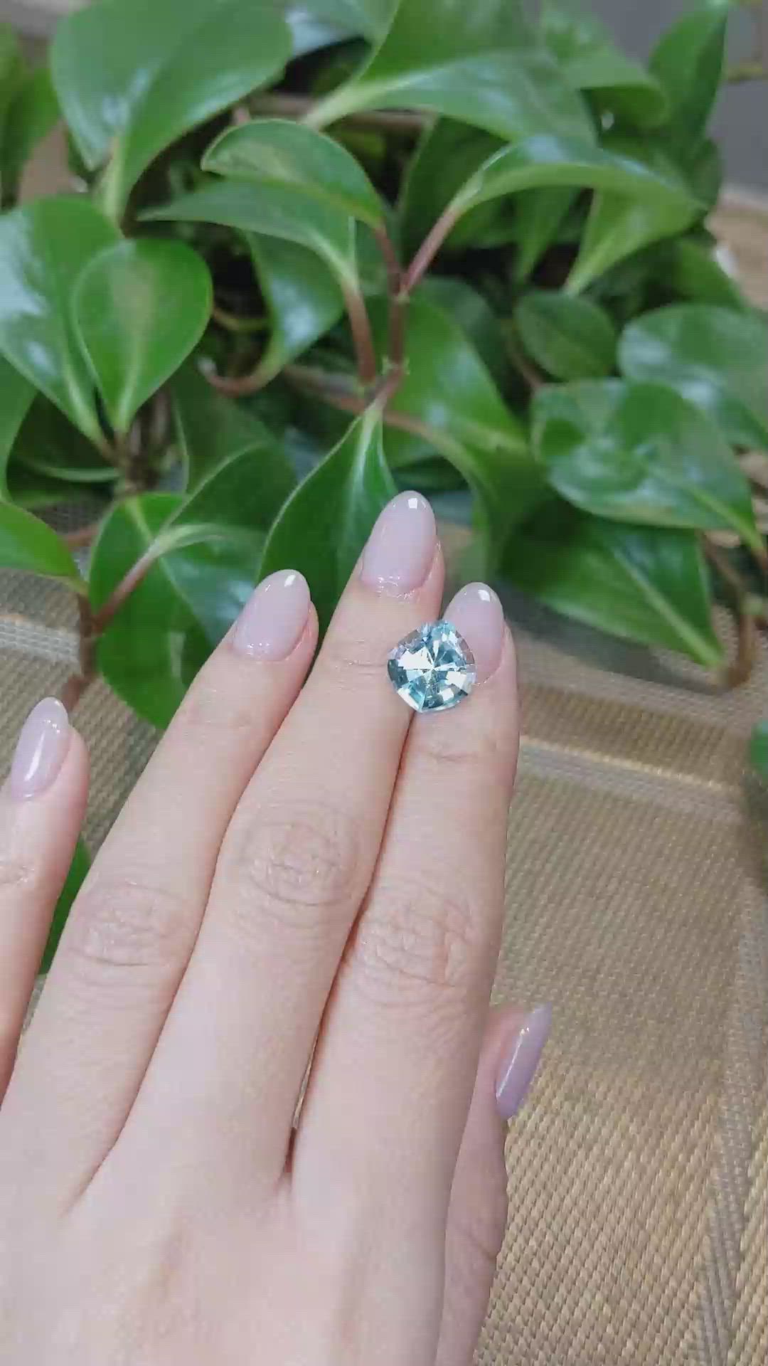 4.73 Ct. Aquamarine from Brazil Size Video