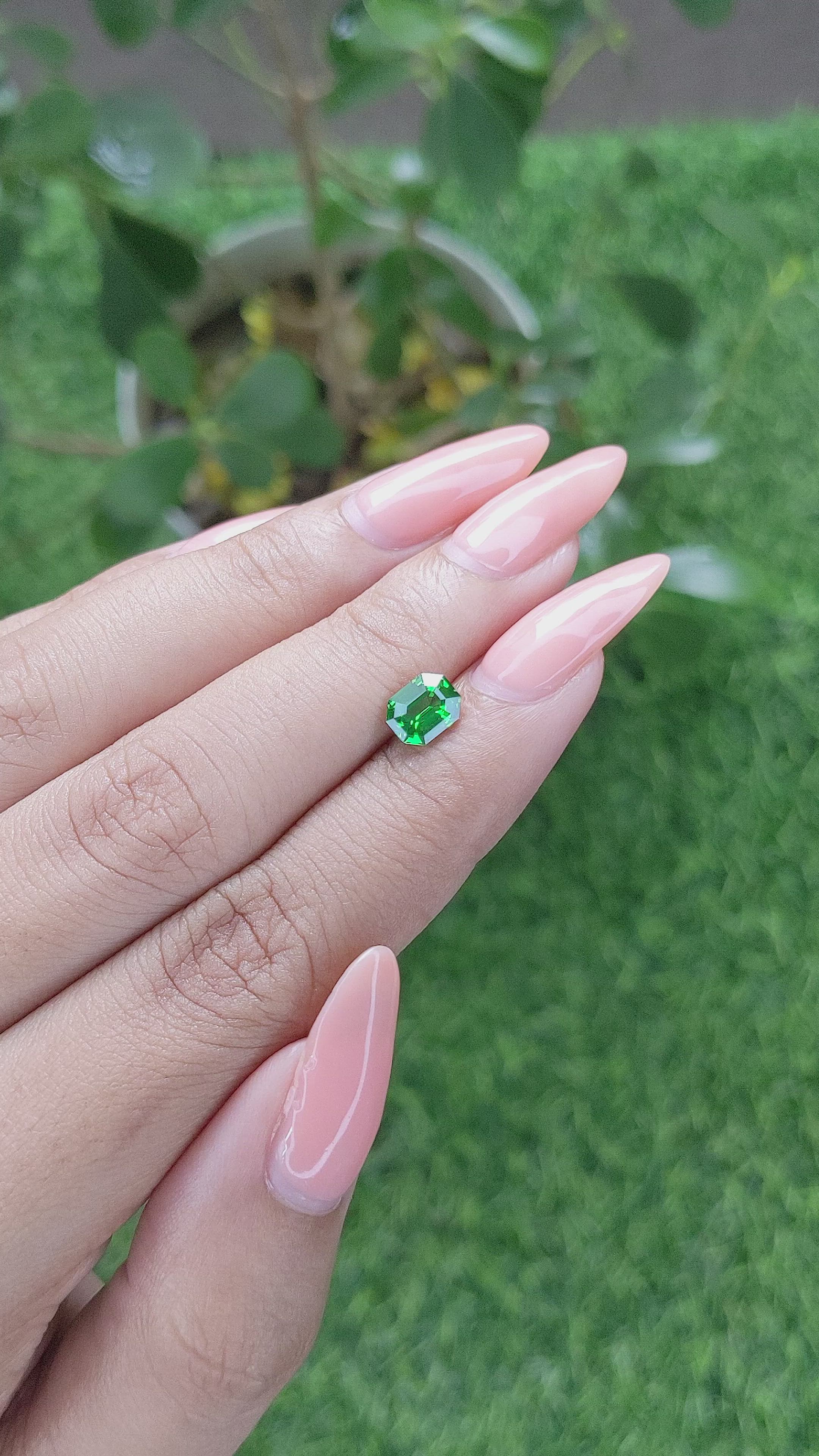 1.05 Ct. Tsavorite Garnet from Tanzania Size Video