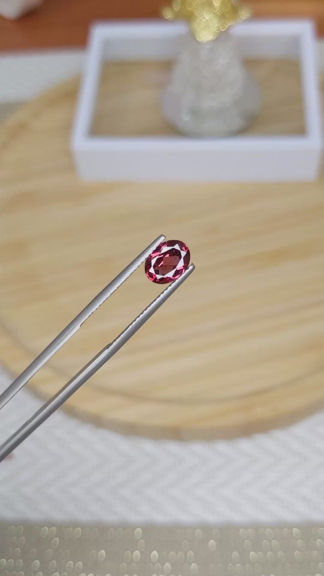 1.43 Ct. Rhodolite Garnet from Ceylon (Sri Lanka) Size Video