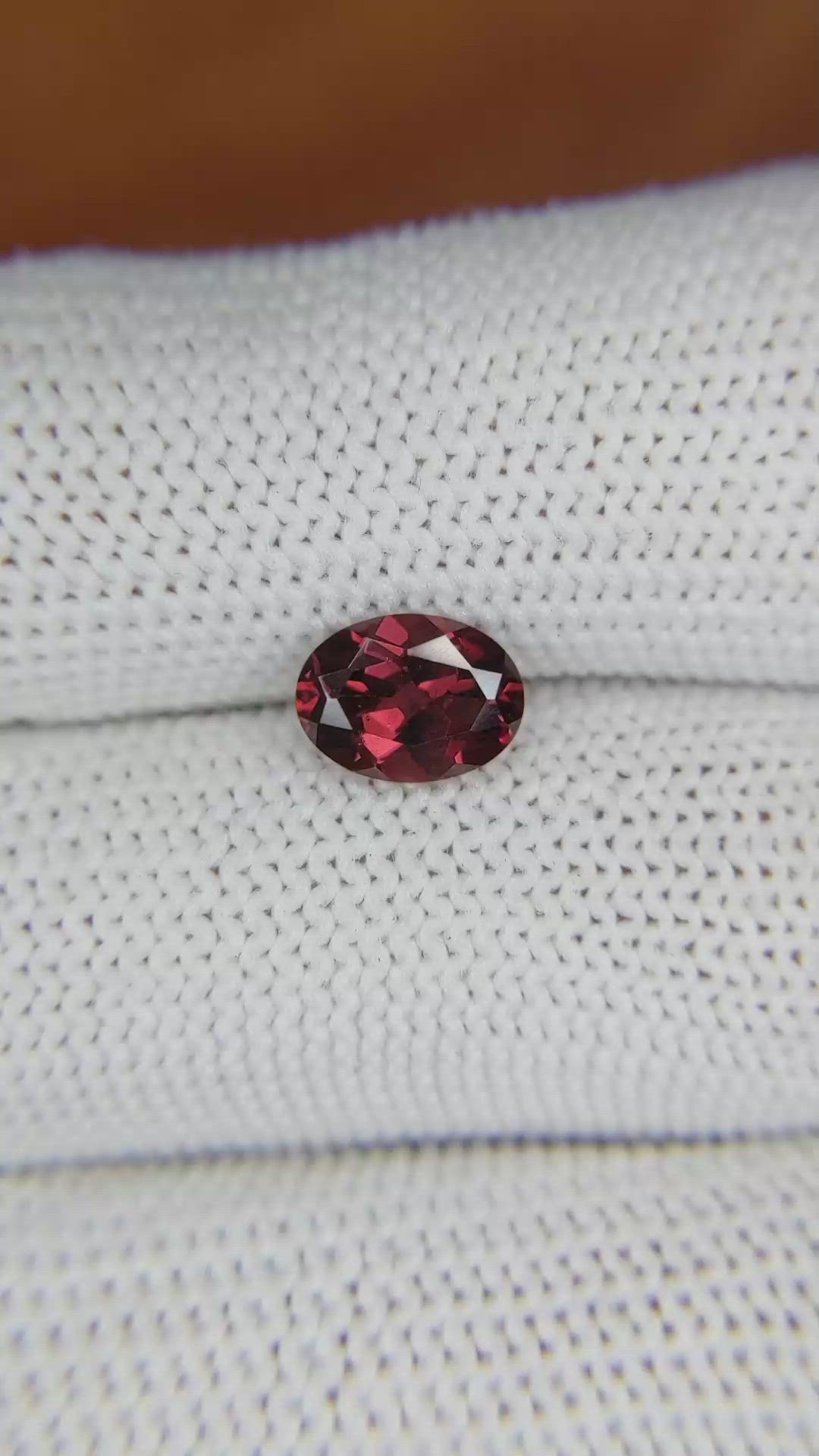 1.56 Ct. Rhodolite Garnet from Ceylon (Sri Lanka) Size Video