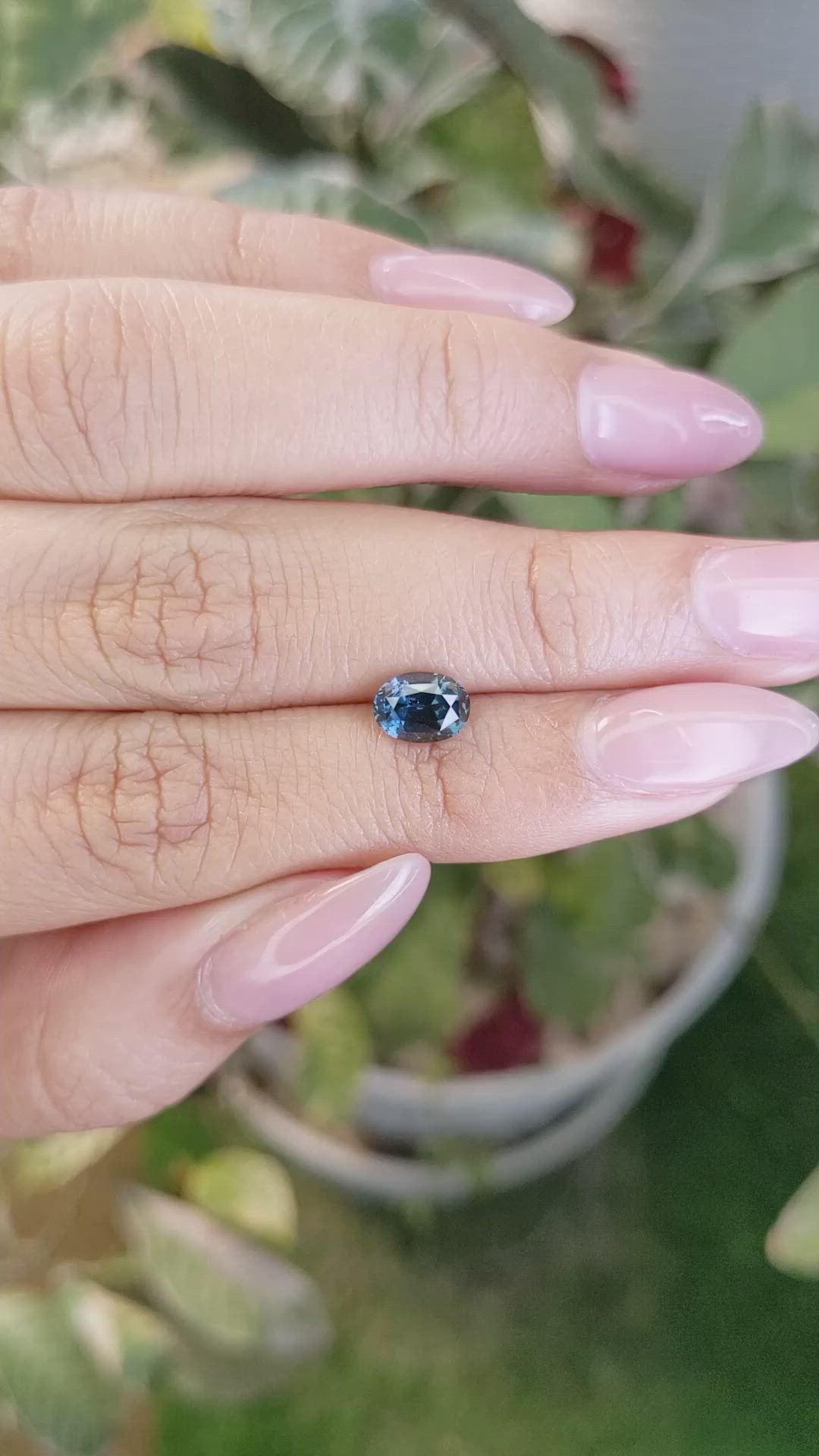 1.20 Ct. Spinel from Ceylon (Sri Lanka) Size Video