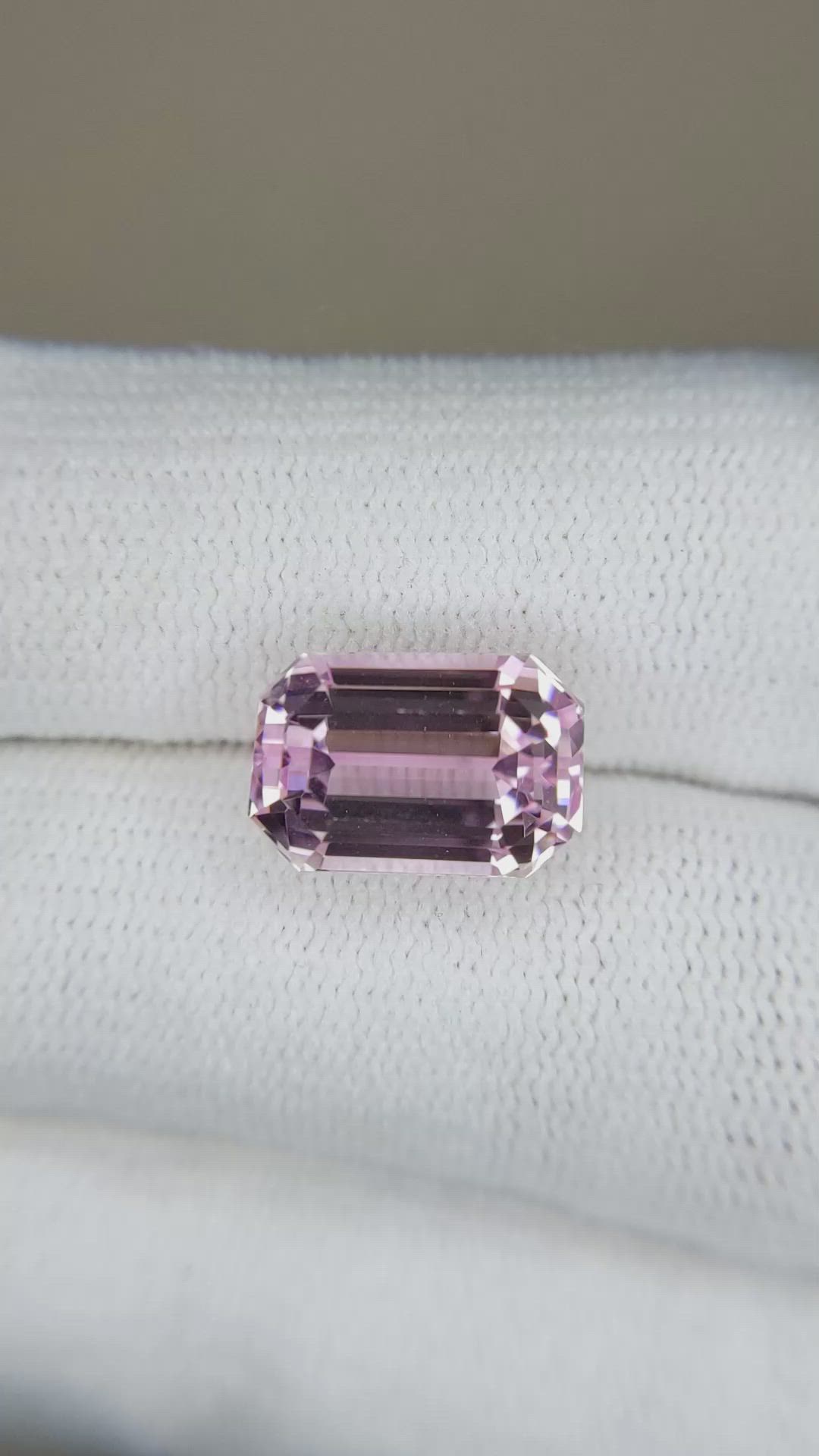 6.48 Ct. Kunzite from Afghanistan Size Video