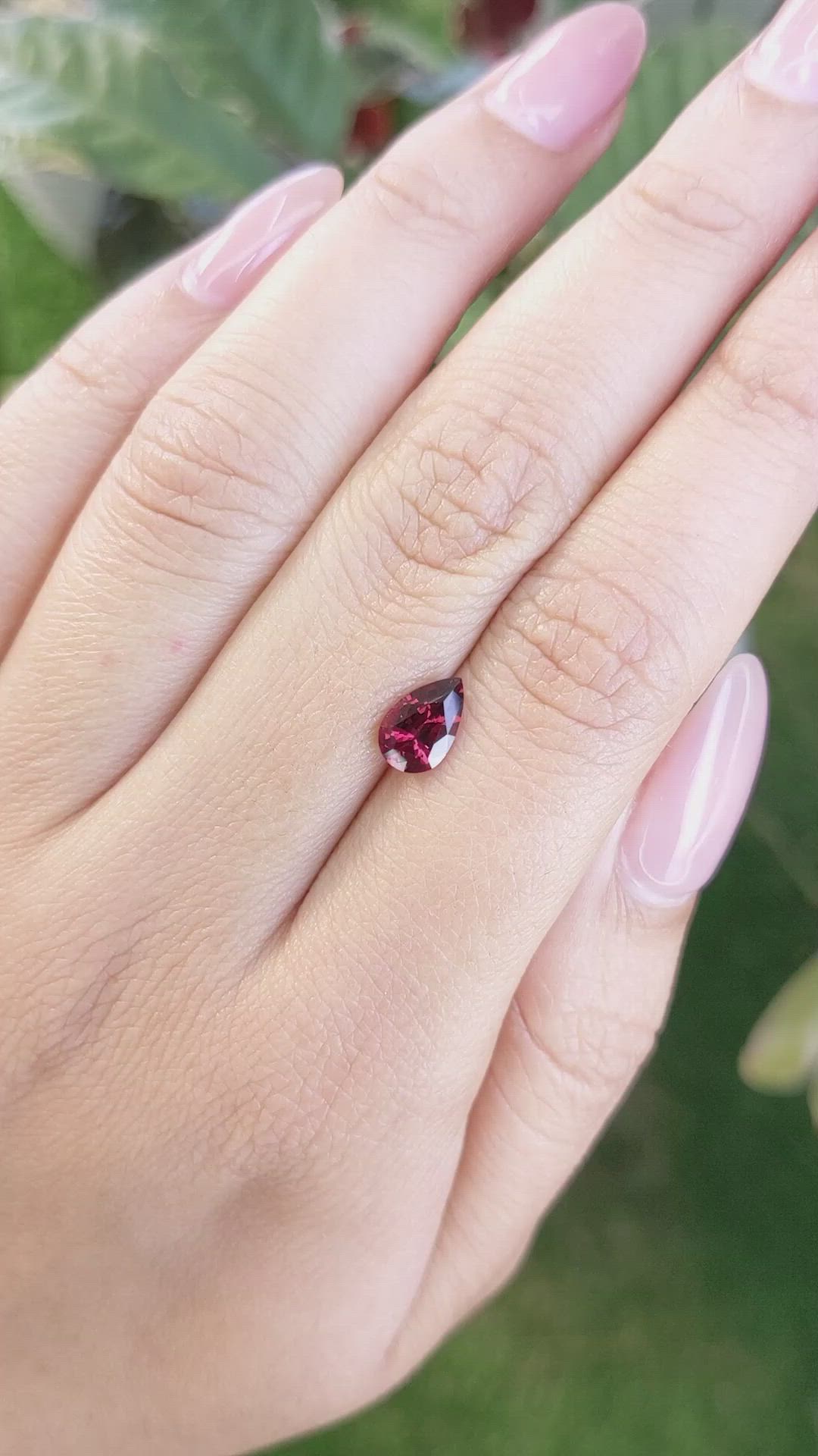1.11 Ct. Rhodolite Garnet from Ceylon (Sri Lanka) Size Video
