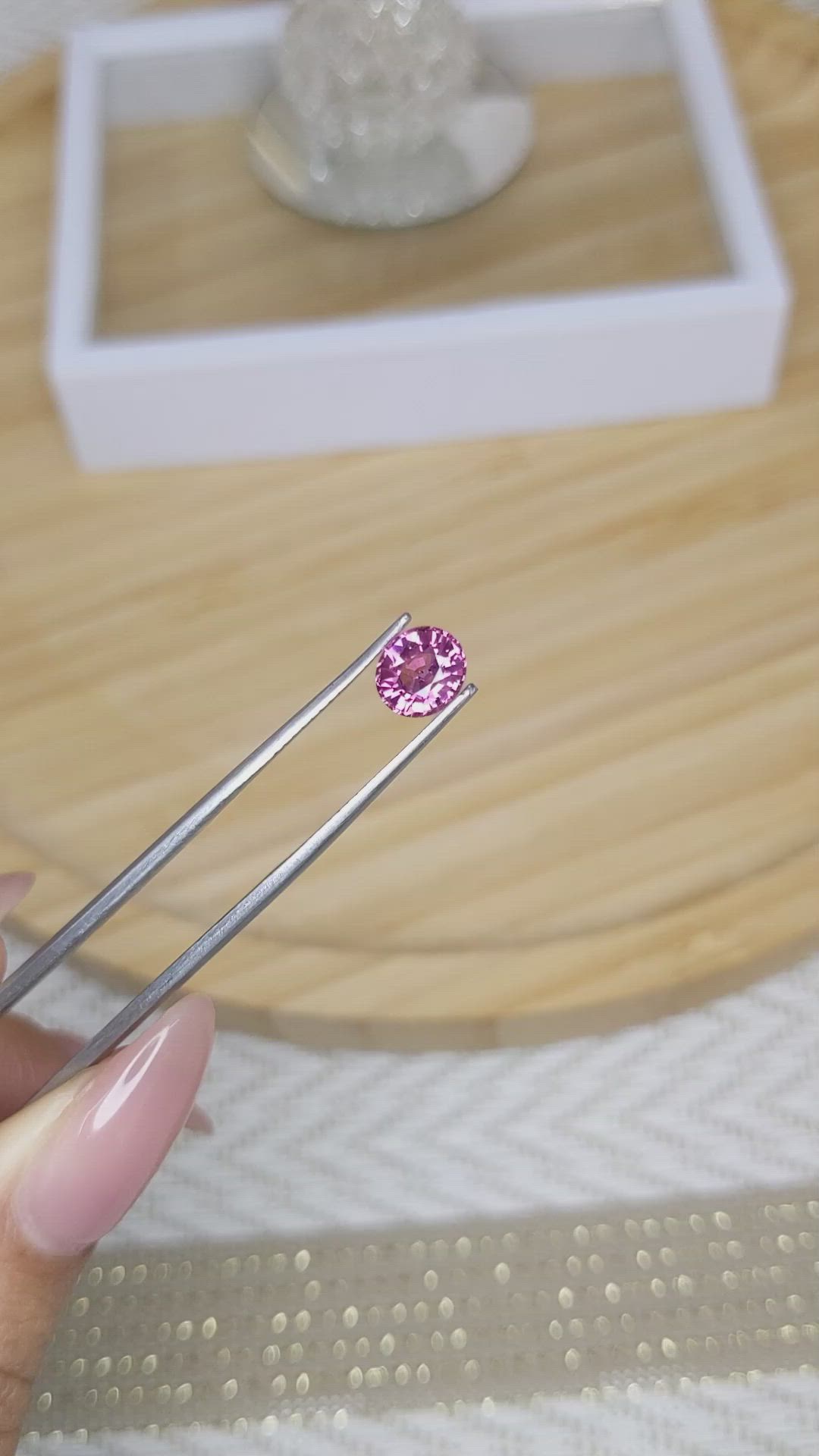 1.29 Ct. Rhodolite Garnet from Ceylon (Sri Lanka) Size Video