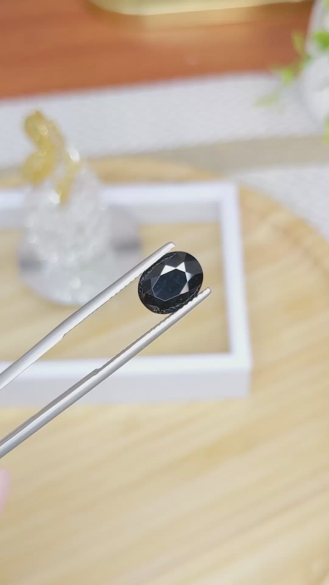 3.26 Ct. Spinel from Ceylon (Sri Lanka) Size Video
