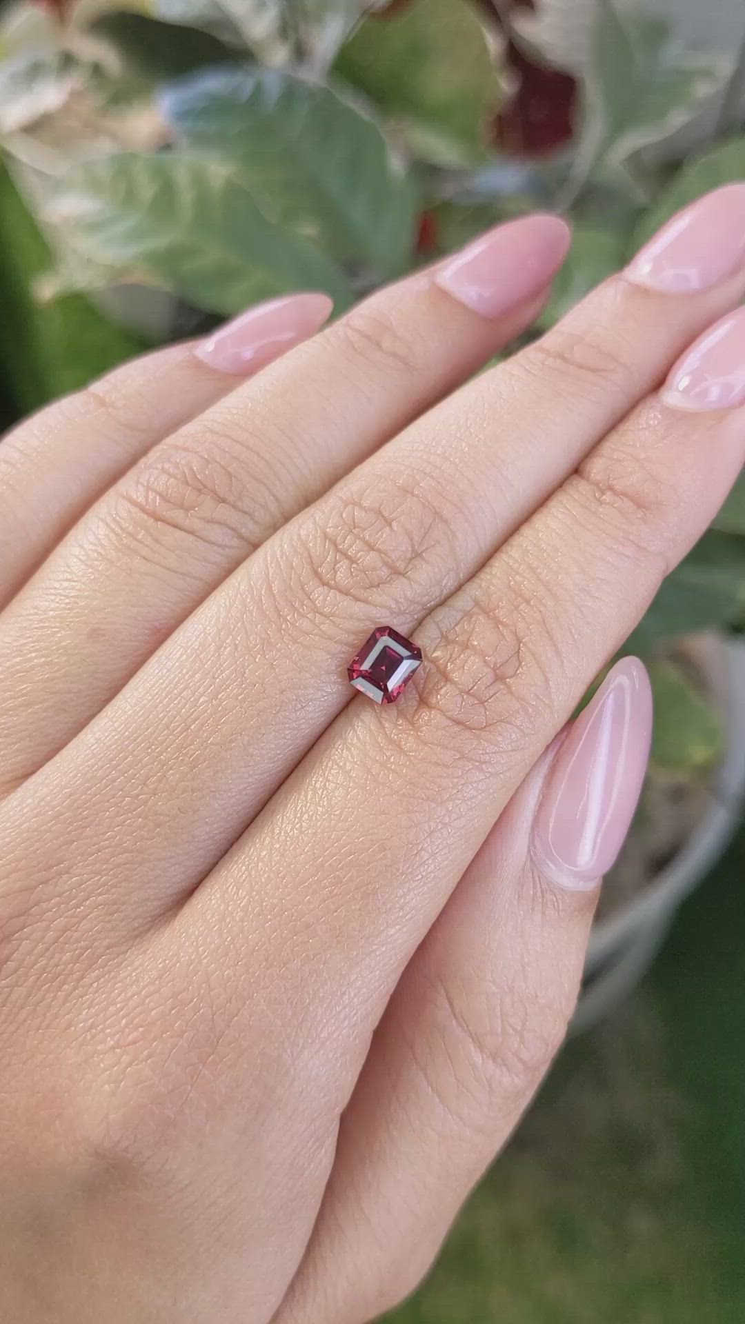 1.16 Ct. Garnet from Ceylon (Sri Lanka) Size Video