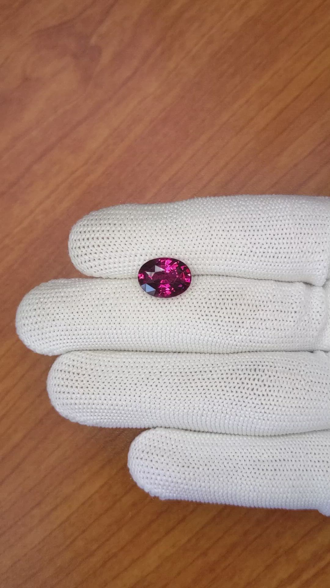5.27 Ct. Garnet from Ceylon (Sri Lanka) Size Video