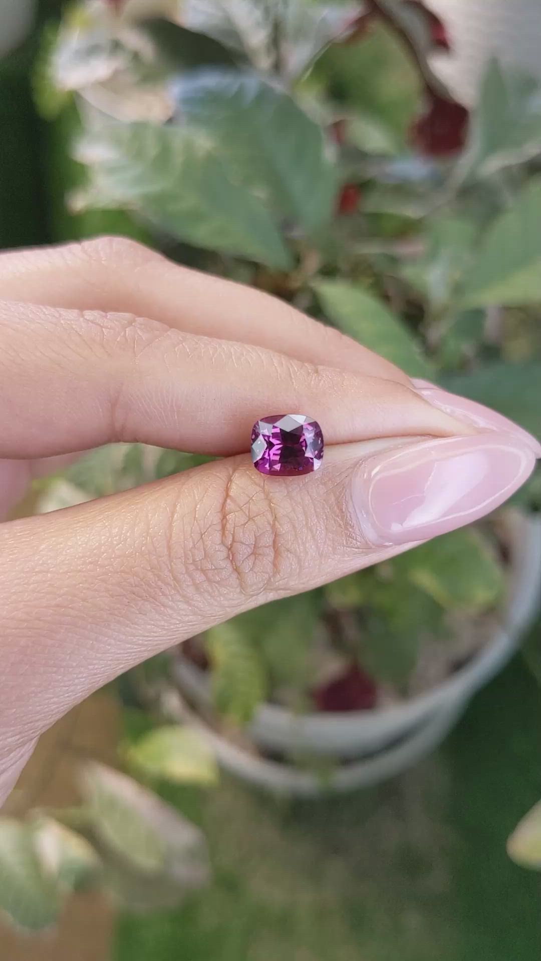 2.88 Ct. Garnet from Ceylon (Sri Lanka) Size Video