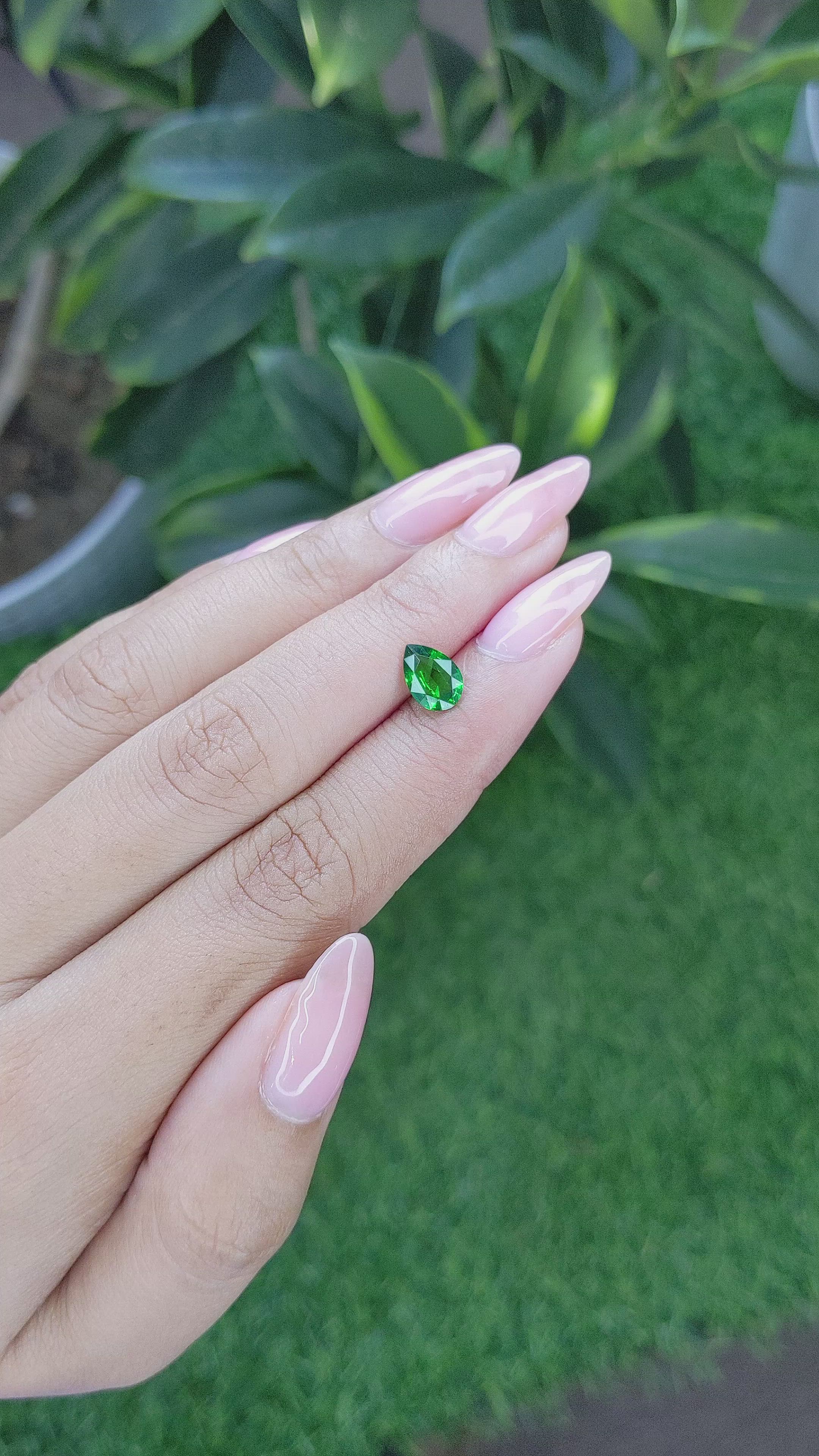 1.15 Ct. Tsavorite Garnet from Tanzania Size Video