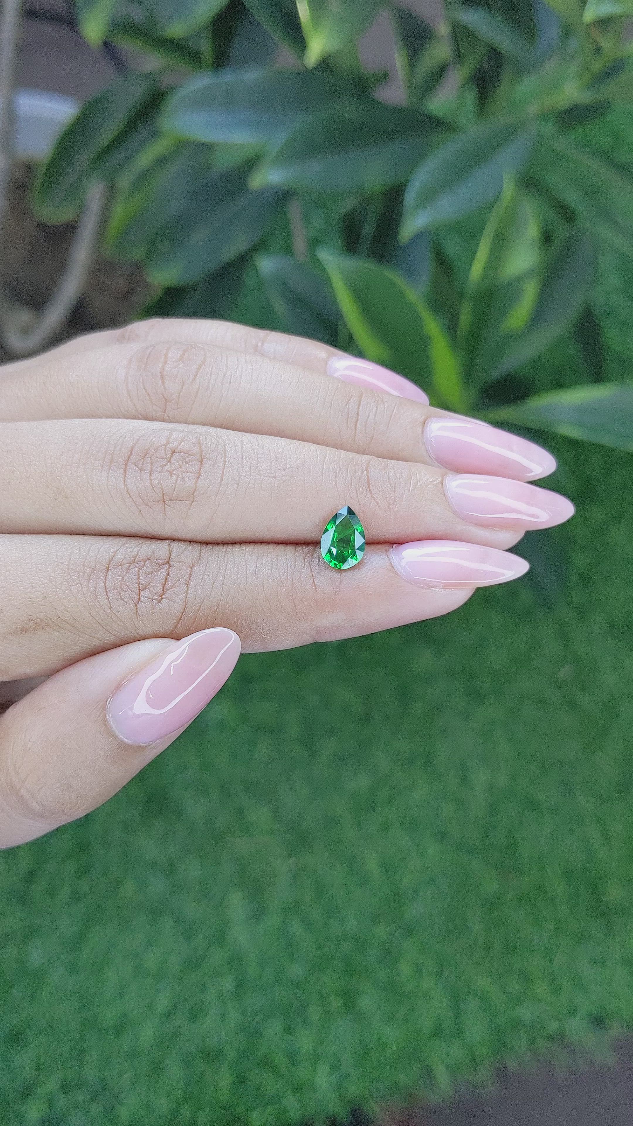 1.15 Ct. Tsavorite Garnet from Tanzania Size Video