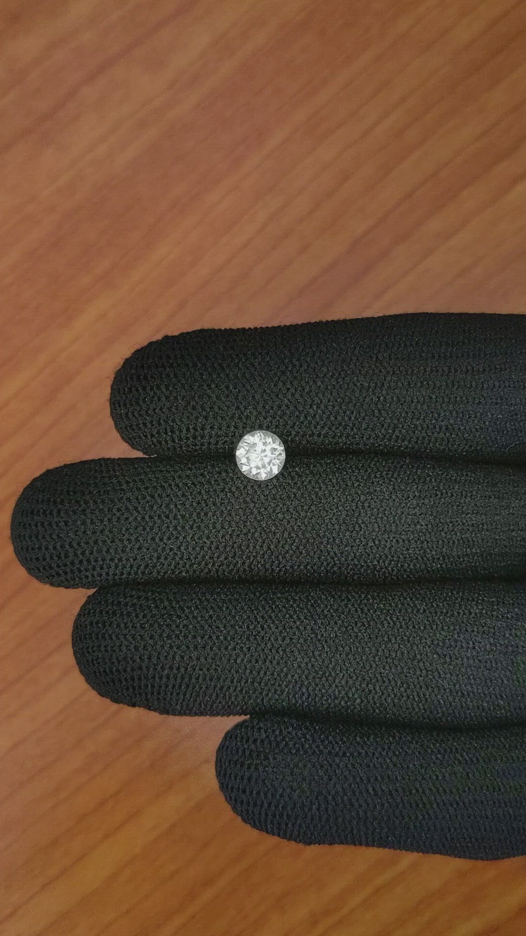 1.19 Ct. Zircon from Ceylon (Sri Lanka) Size Video