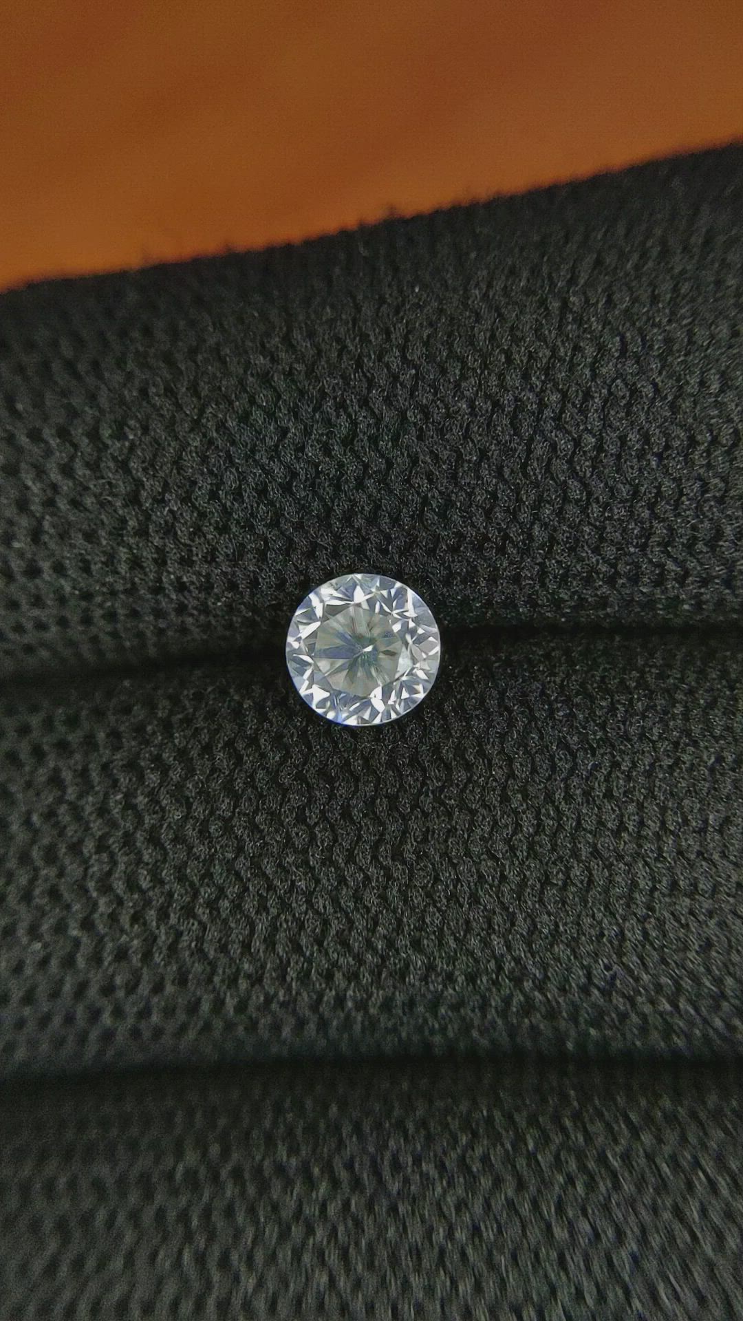 1.21 Ct. Zircon from Ceylon (Sri Lanka) Size Video