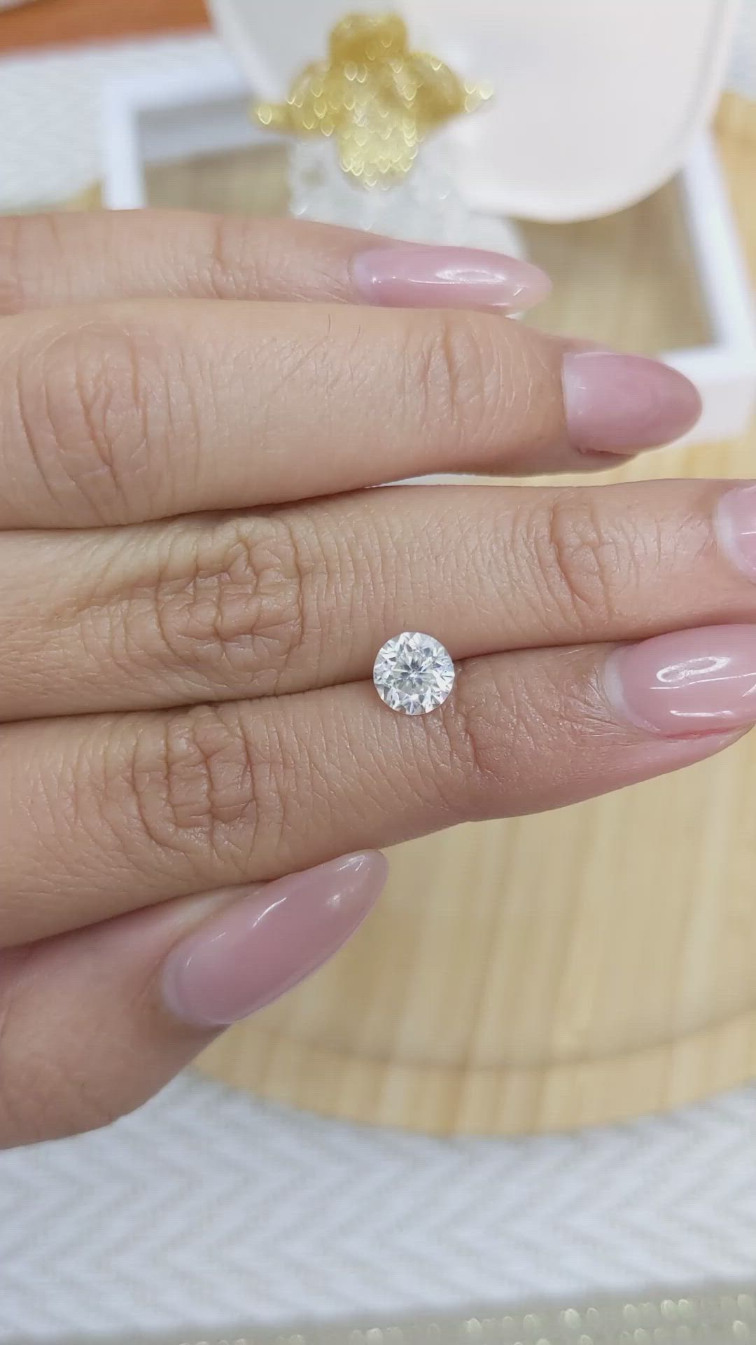 1.37 Ct. Zircon from Ceylon (Sri Lanka) Size Video