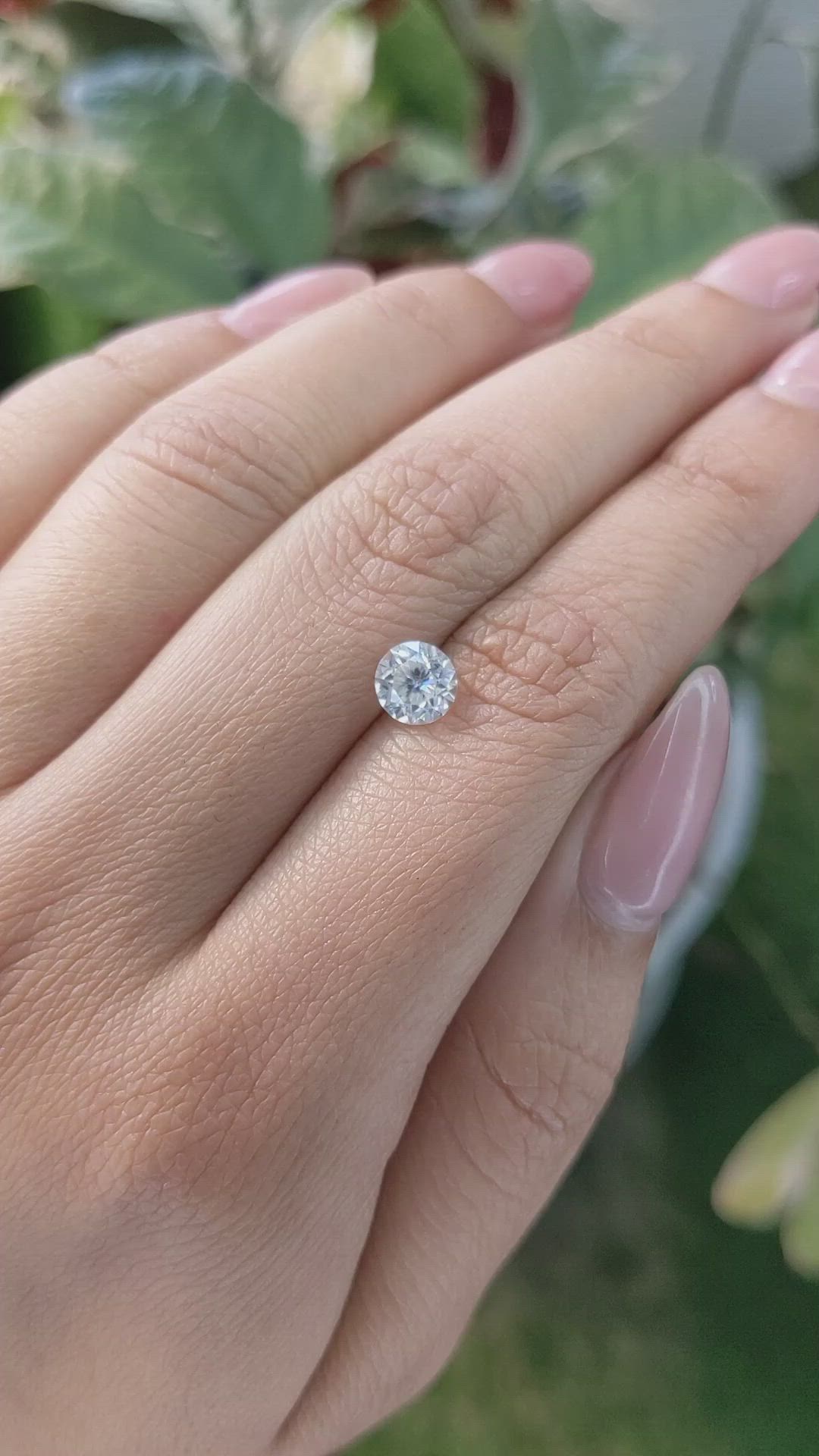 1.37 Ct. Zircon from Ceylon (Sri Lanka) Size Video