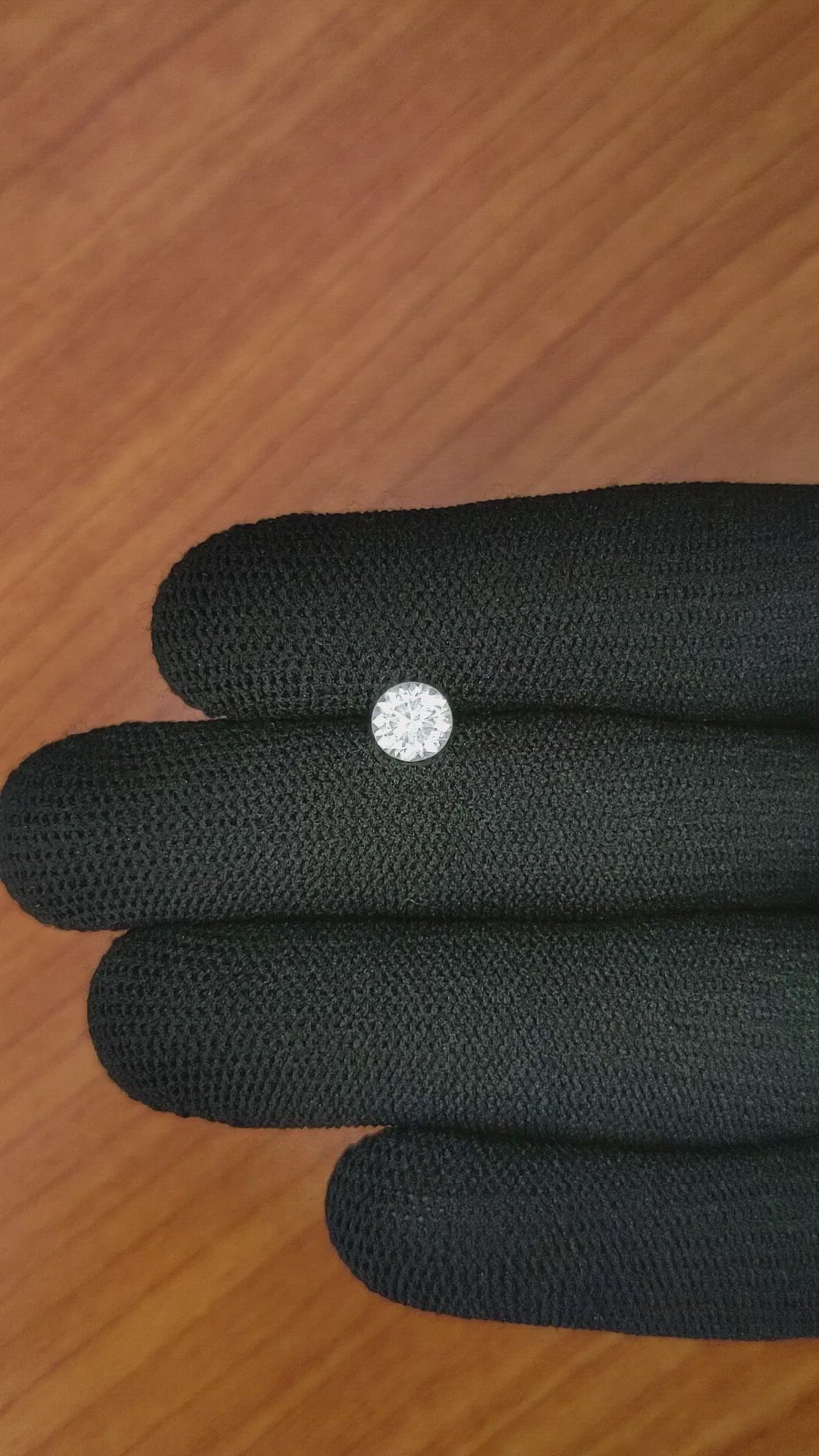 1.26 Ct. Zircon from Ceylon (Sri Lanka) Size Video