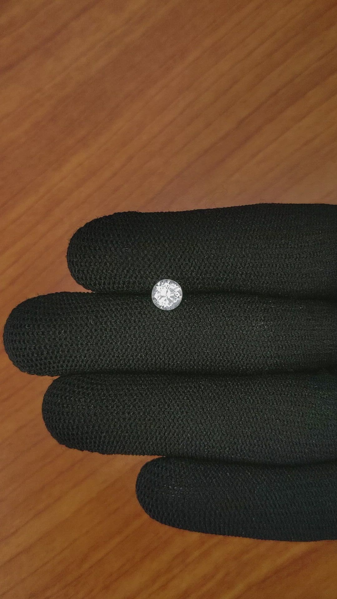 1.25 Ct. Zircon from Ceylon (Sri Lanka) Size Video