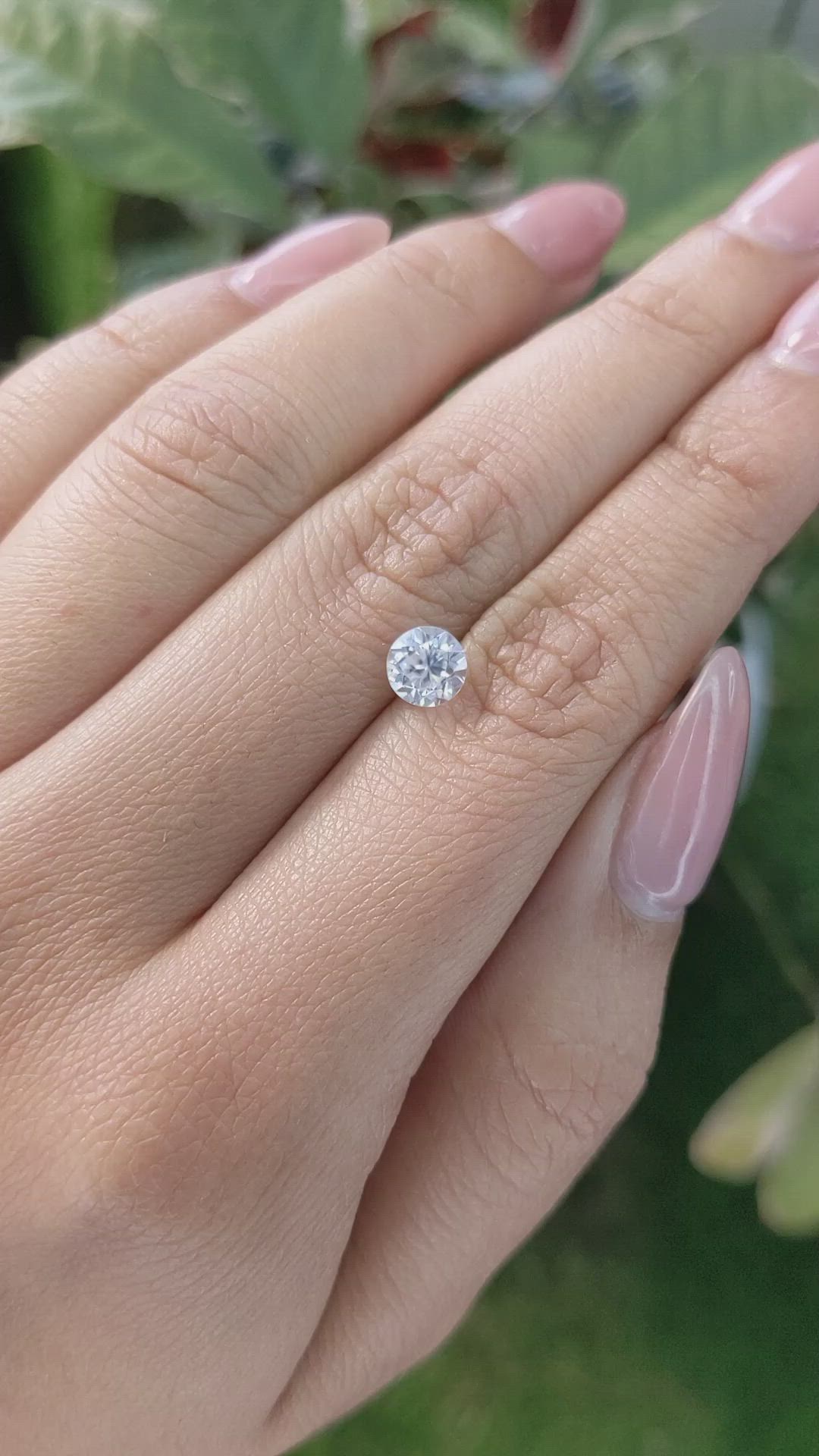 1.21 Ct. Zircon from Ceylon (Sri Lanka) Size Video