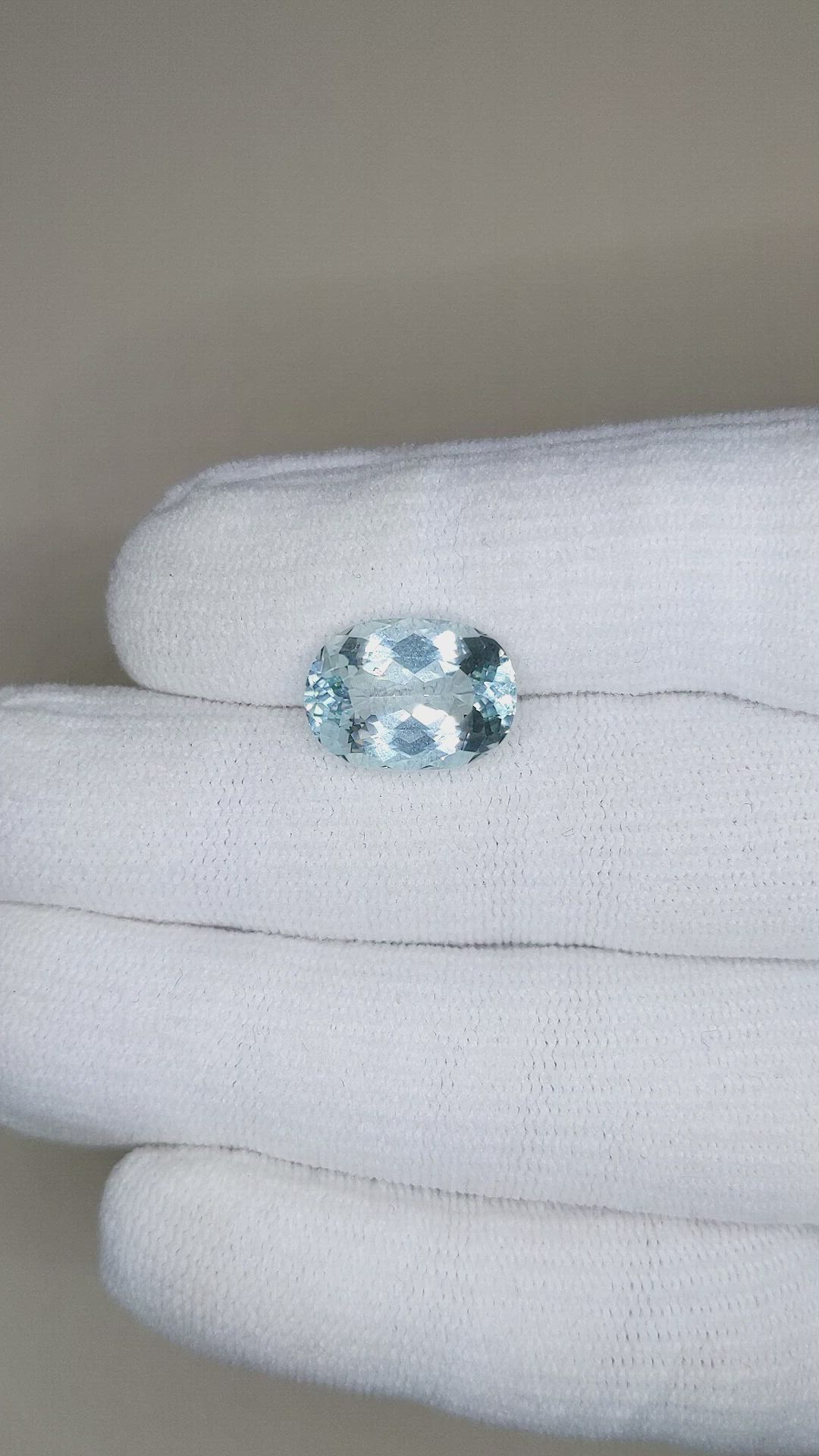 5.94 Ct. Aquamarine from Brazil Size Video