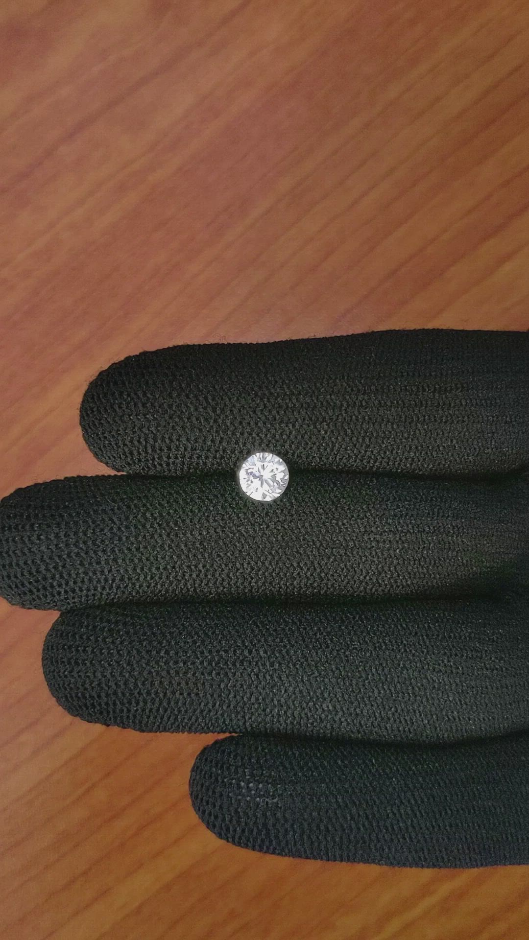 1.11 Ct. Zircon from Ceylon (Sri Lanka) Size Video