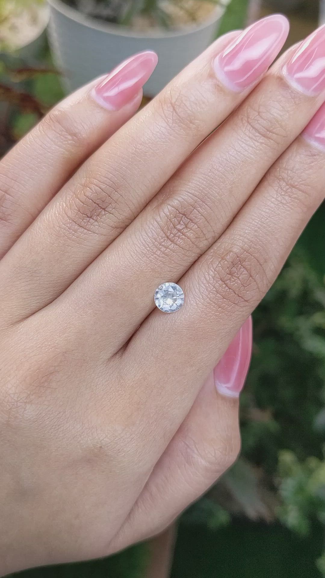 1.09 Ct. Zircon from Ceylon (Sri Lanka) Size Video