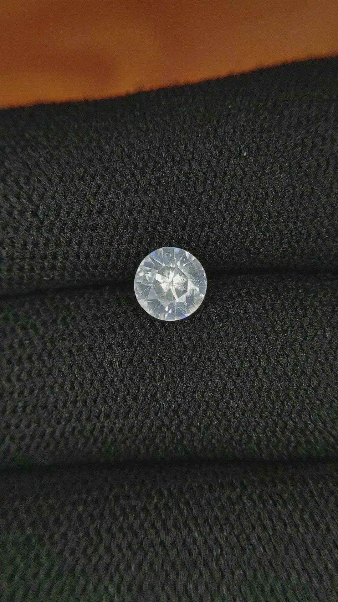 1.09 Ct. Zircon from Ceylon (Sri Lanka) Size Video