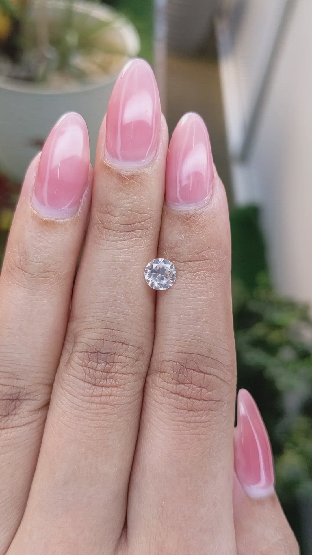 1.07 Ct. Zircon from Ceylon (Sri Lanka) Size Video