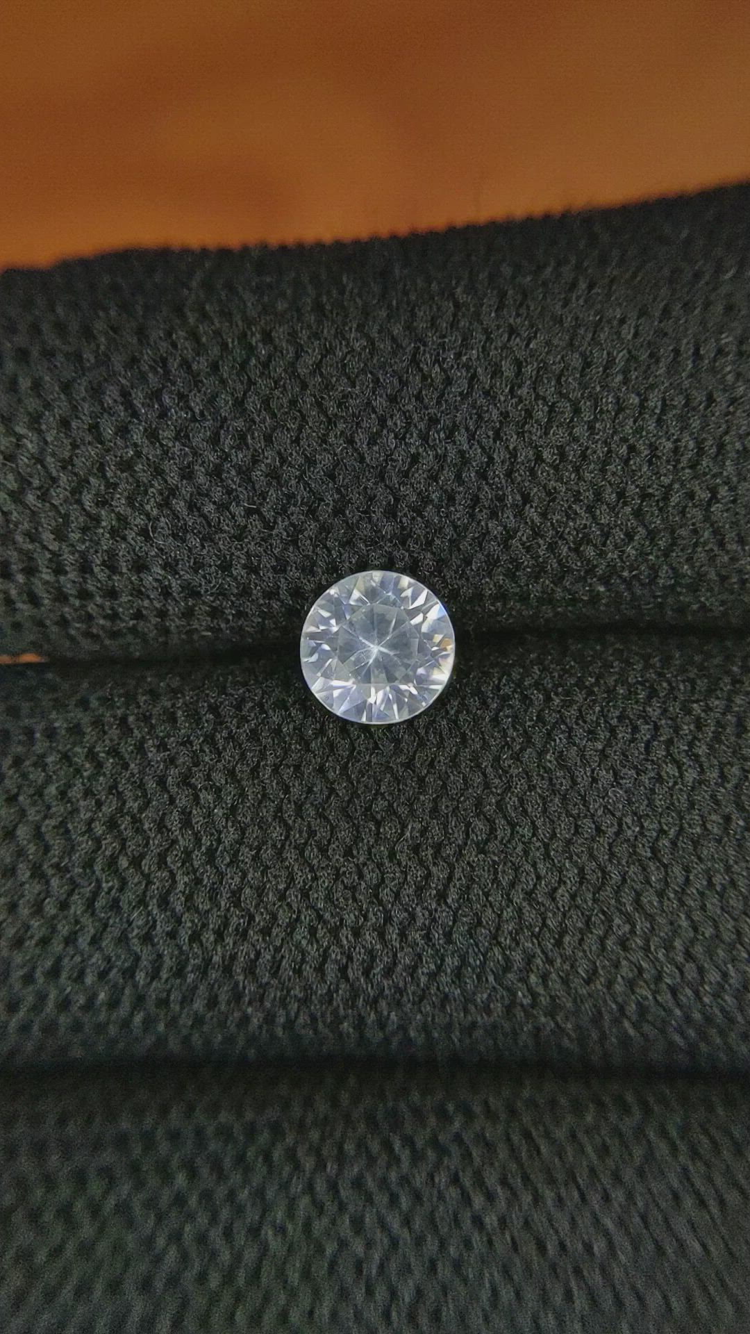 1.09 Ct. Zircon from Ceylon (Sri Lanka) Size Video