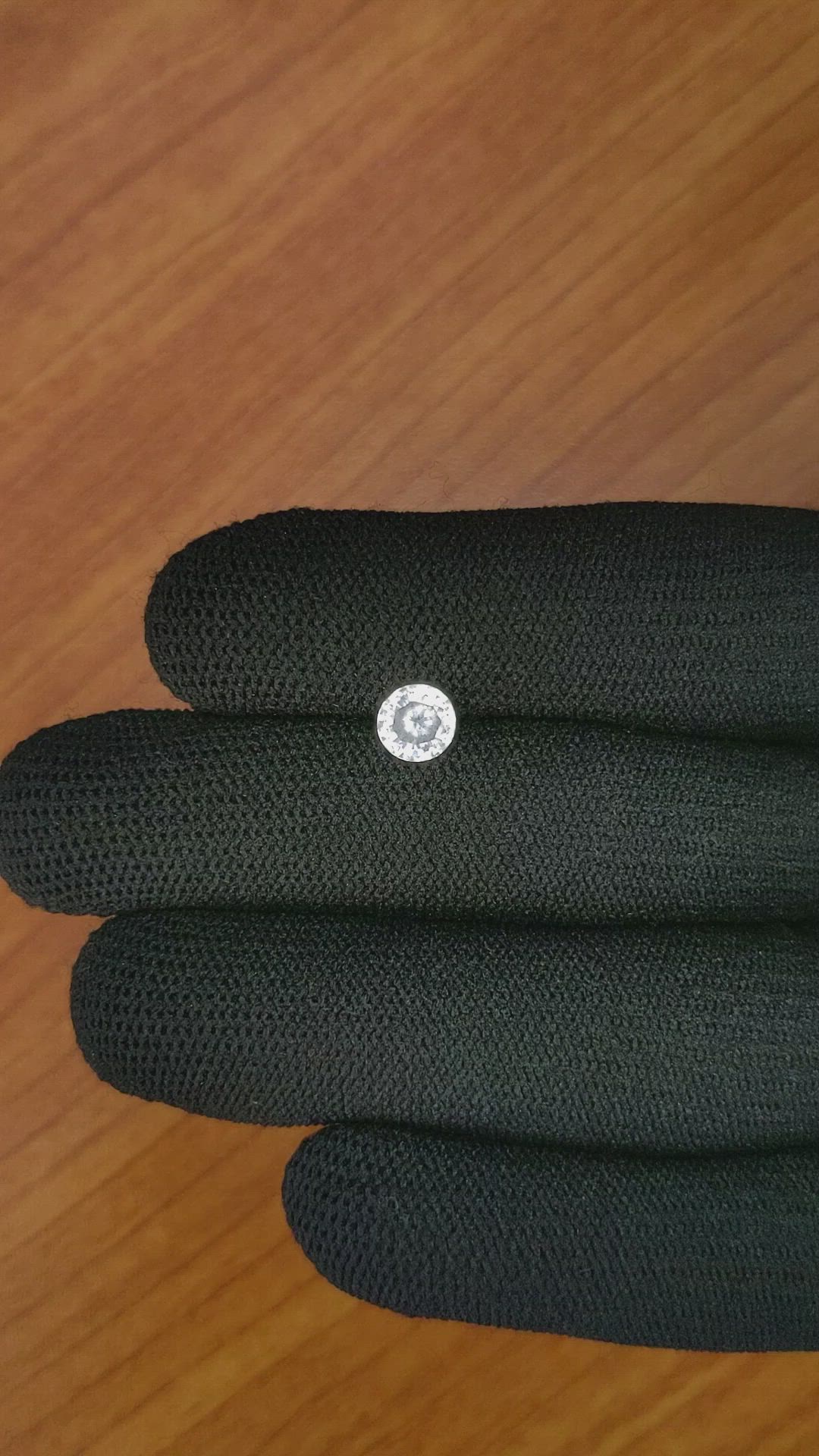 1.06 Ct. Zircon from Ceylon (Sri Lanka) Size Video